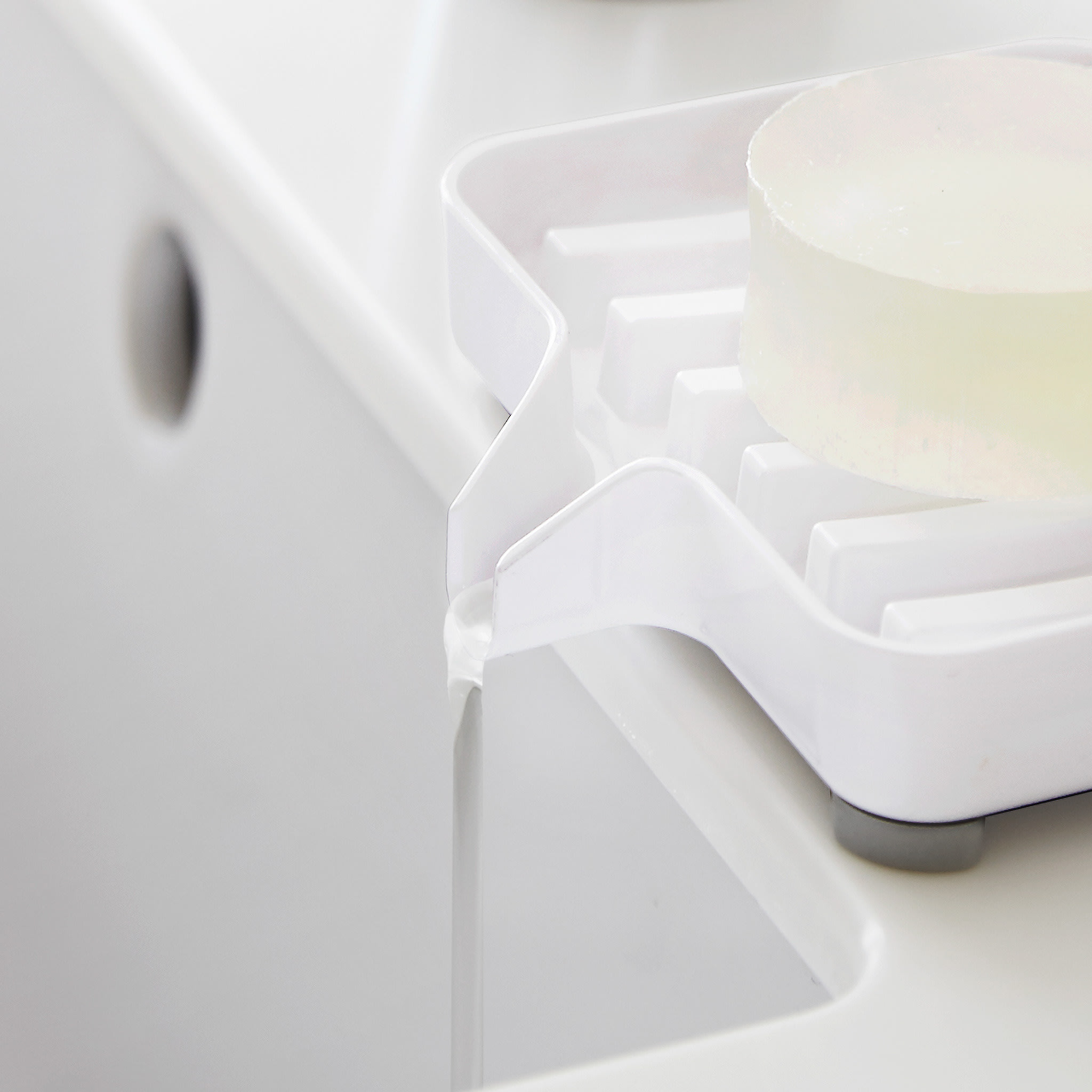 Soap Tray : Practical Drainage