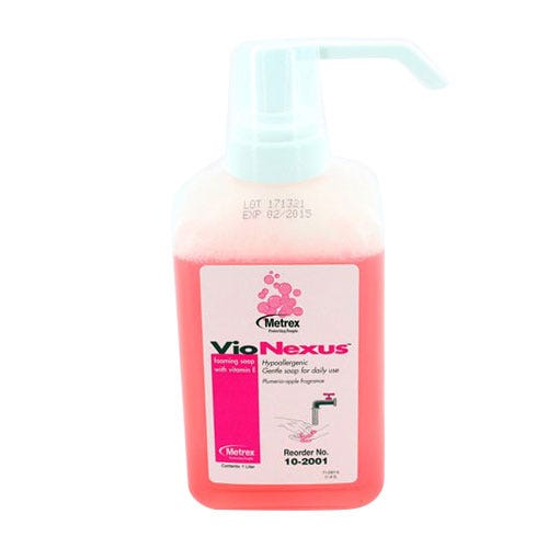 VioNexus® Antimicrobial Foaming Soap with Vitamin E, 1 Liter Bottle with Pump - 6/Case