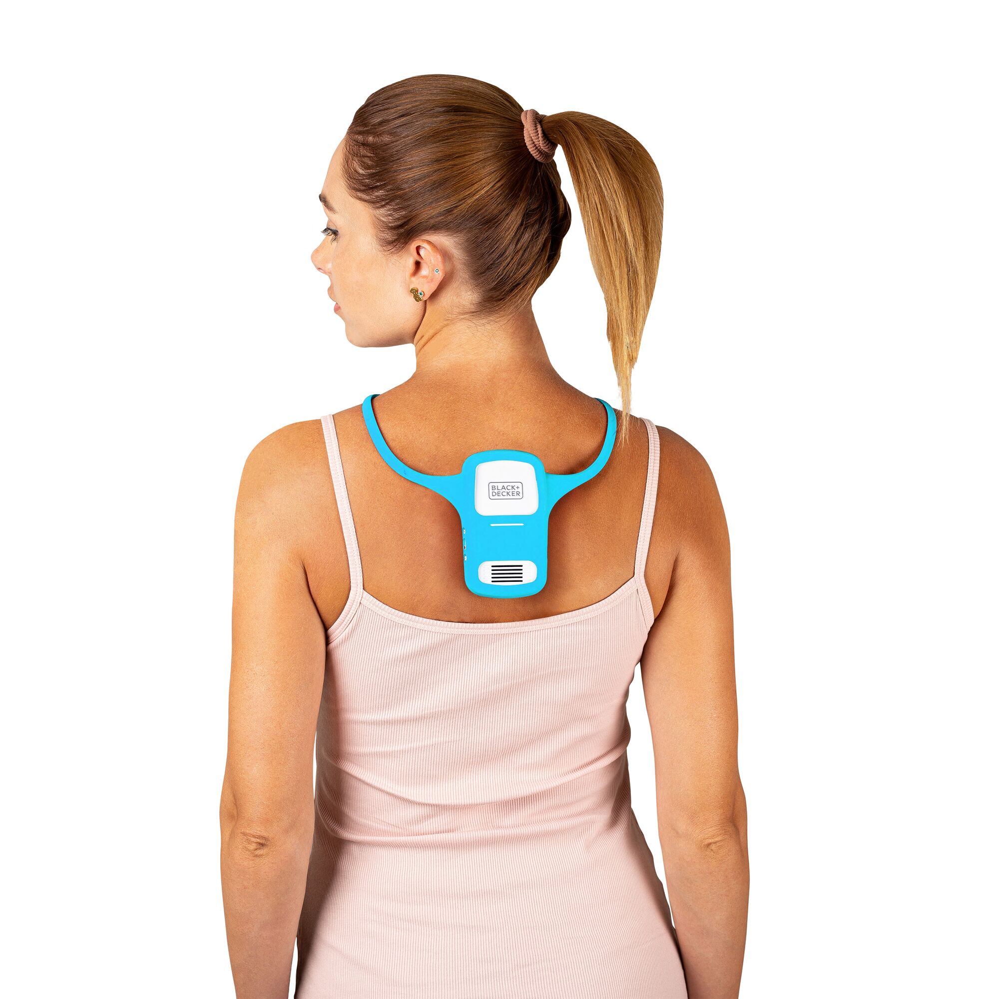 rear view of the comfortpak™ device in the breeze blue 360° lanyard worn around the back of a woman's neck