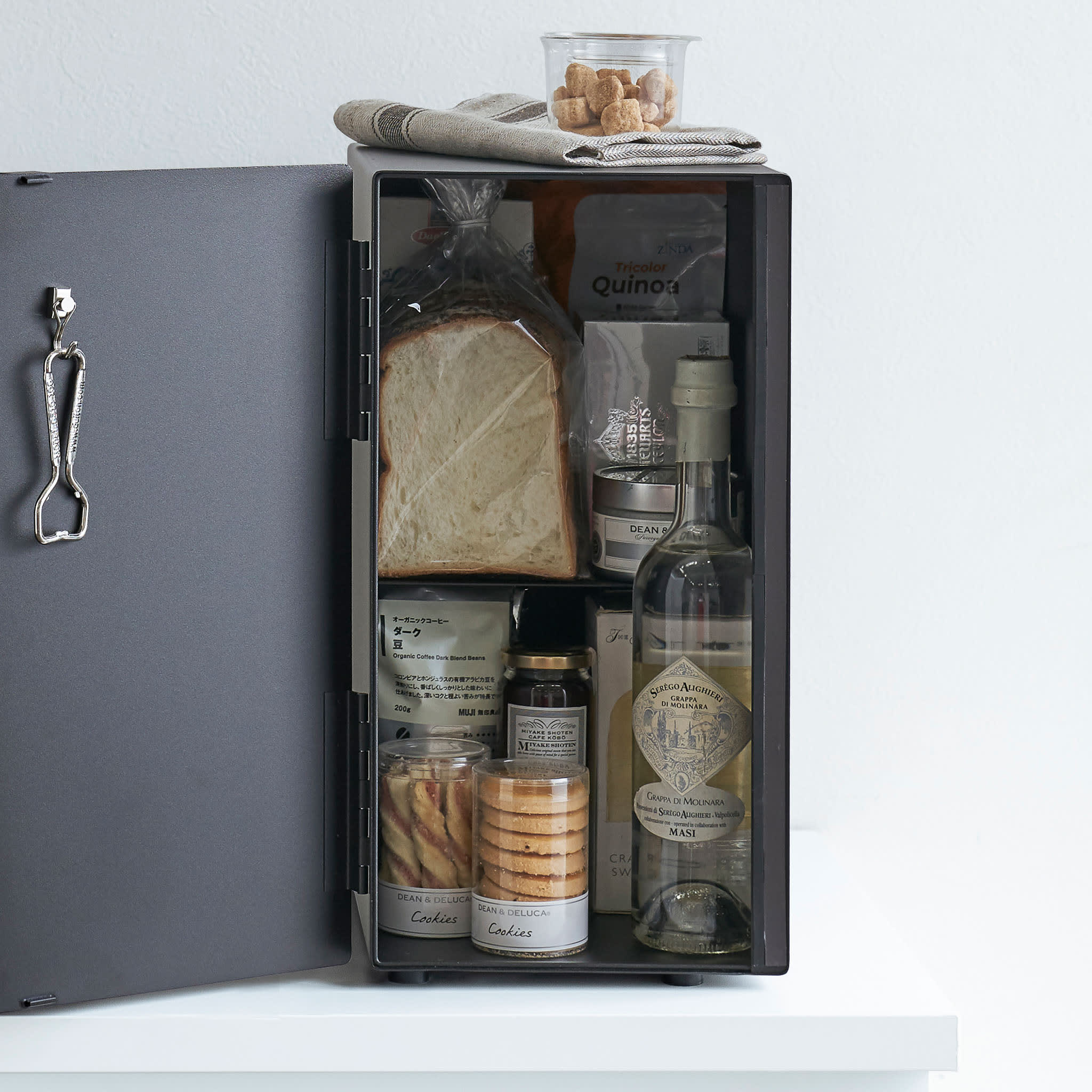 Großer Brotkasten : Abgeschlossen!