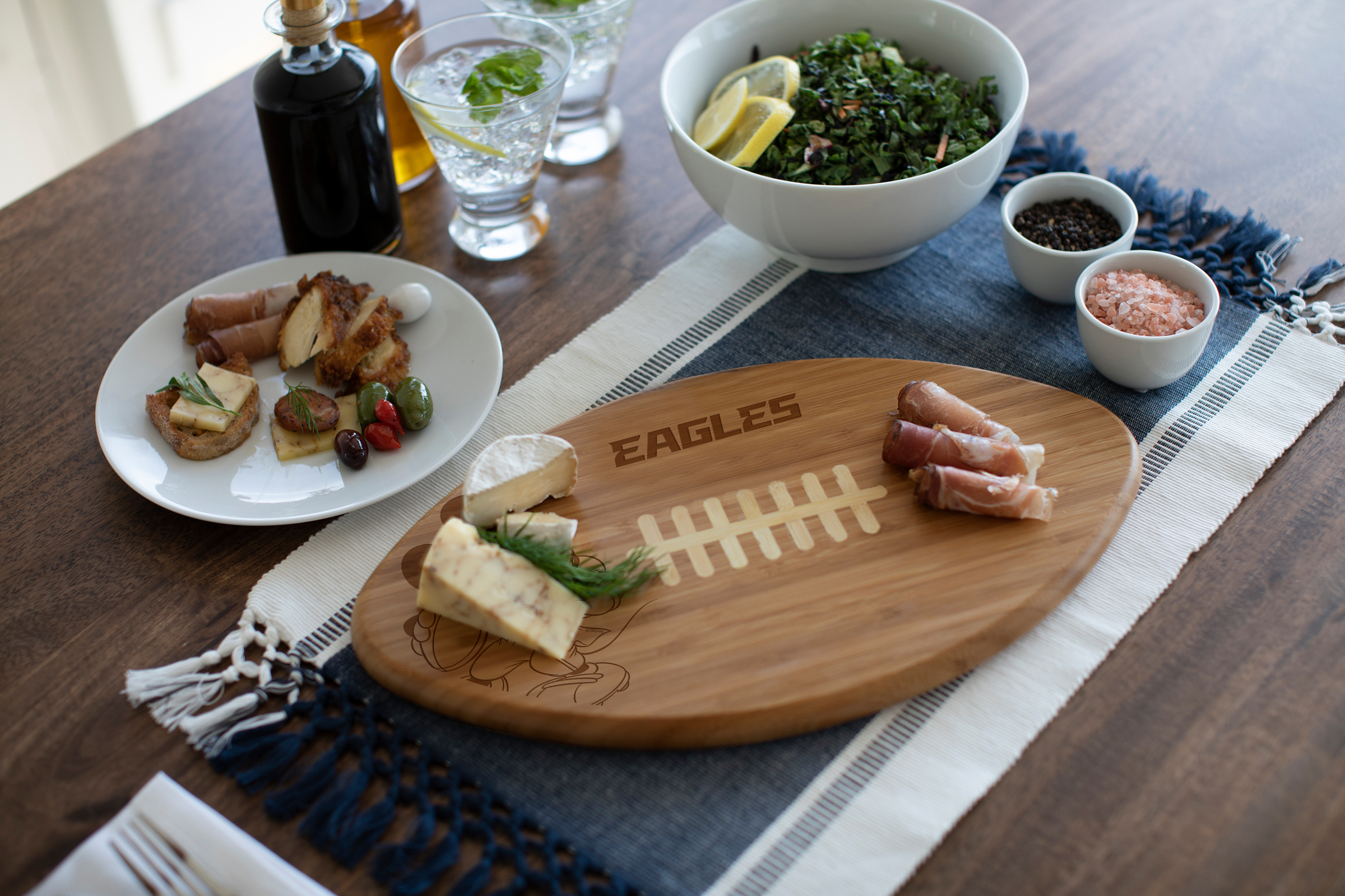 Philadelphia Eagles Mickey Mouse - Touchdown! Football Cutting Board & Serving Tray