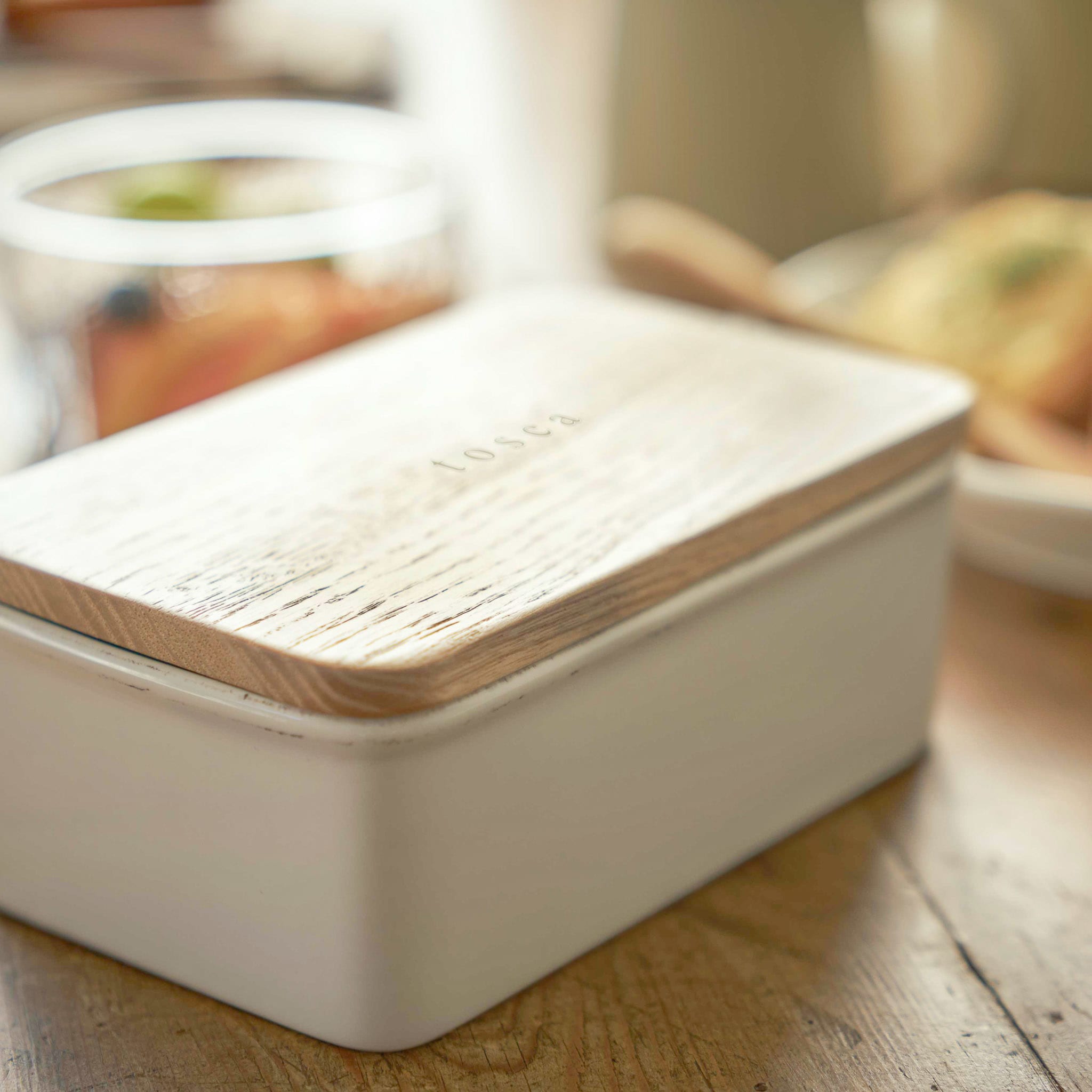 Butter Dish : High-Quality Ceramic