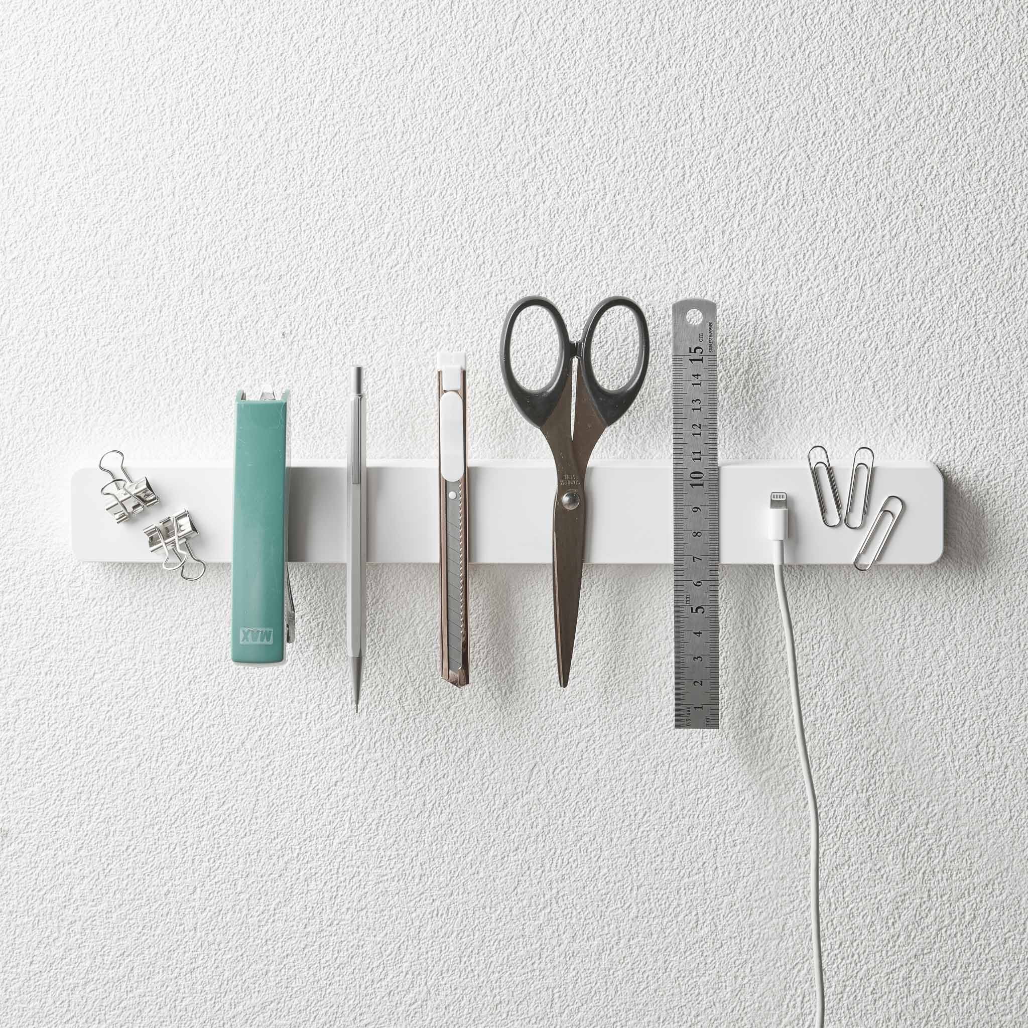 Magnetic Knife Holder : Flexible installation options