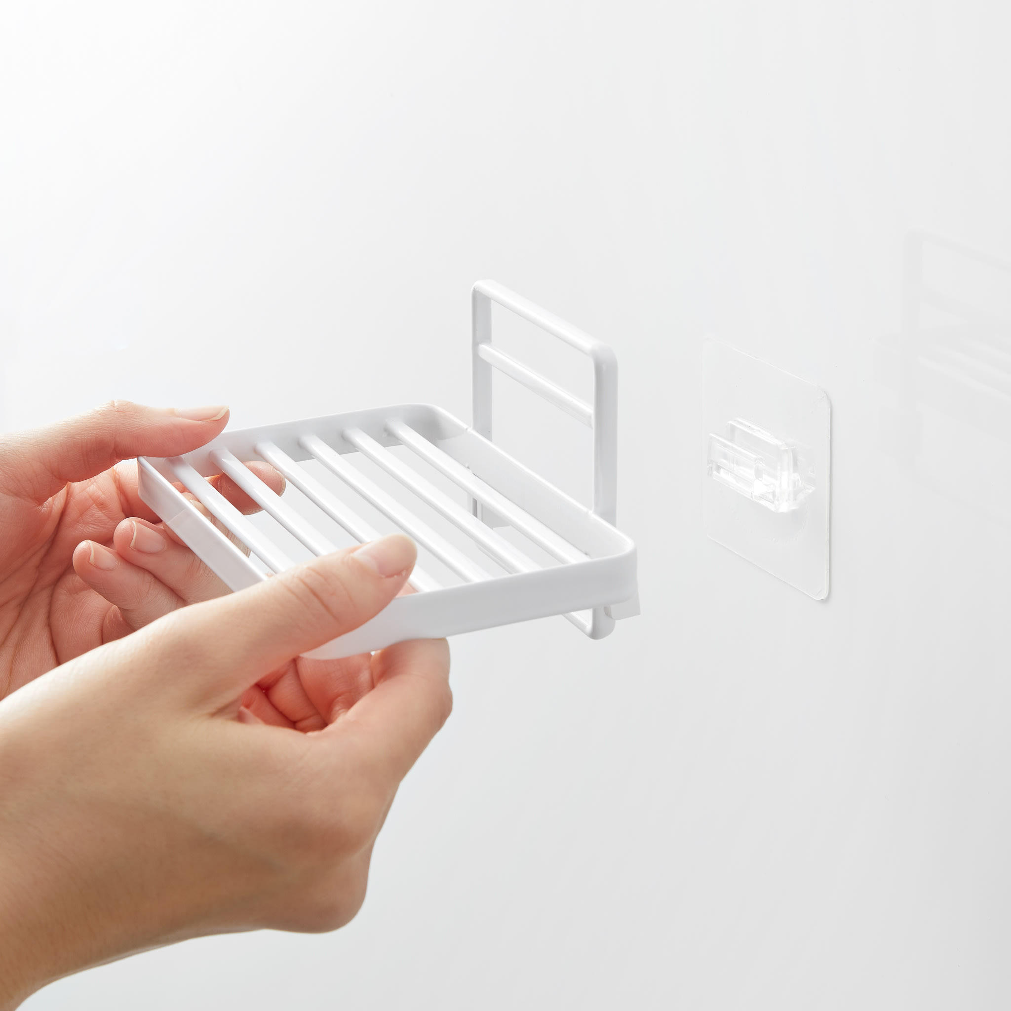 Film Hook Soap Tray : Easy Film Hook Installation