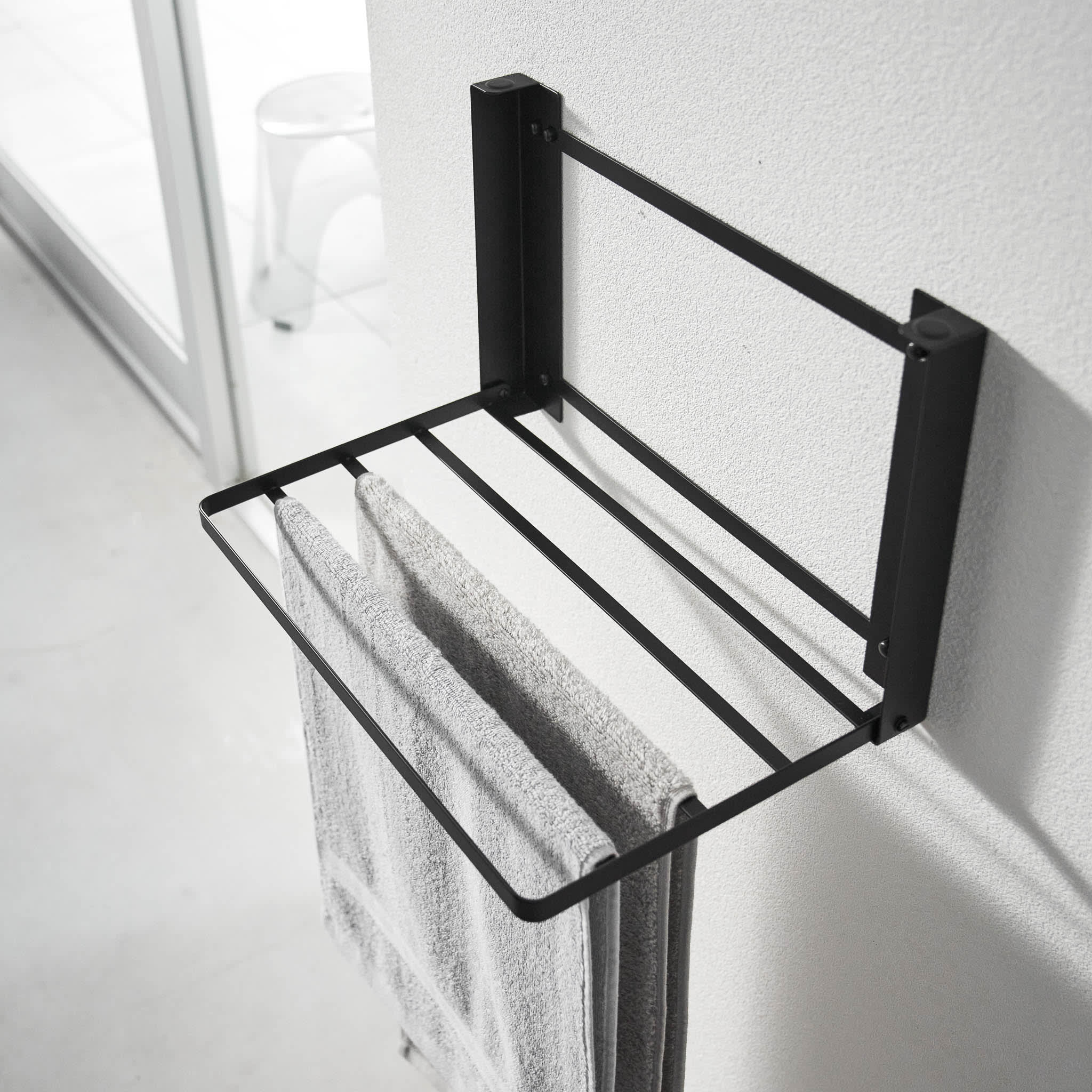 Foldable Storage Shelf : Perfect for Bathroom Use