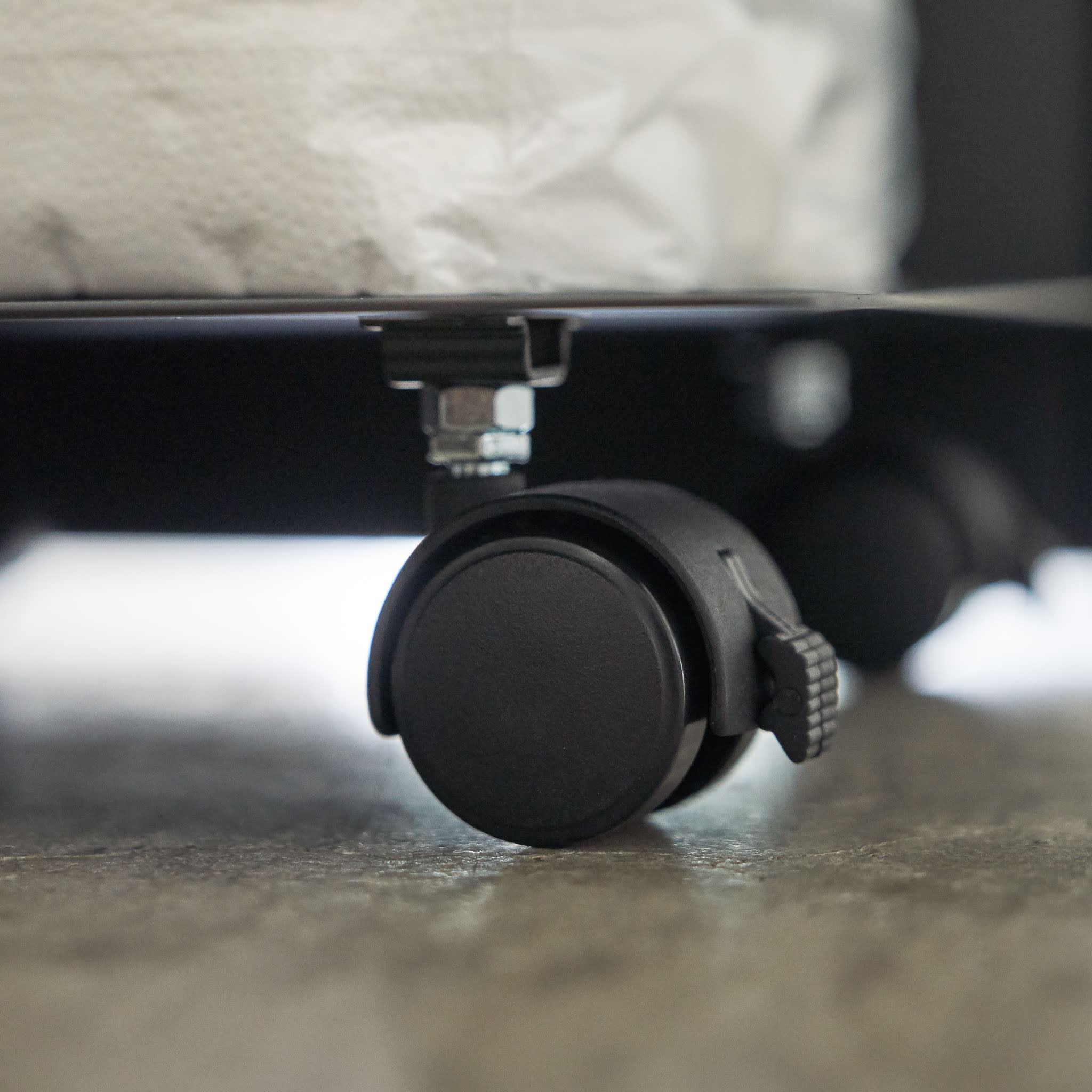 Toilet Paper Stocker with Casters : Mobile with Casters