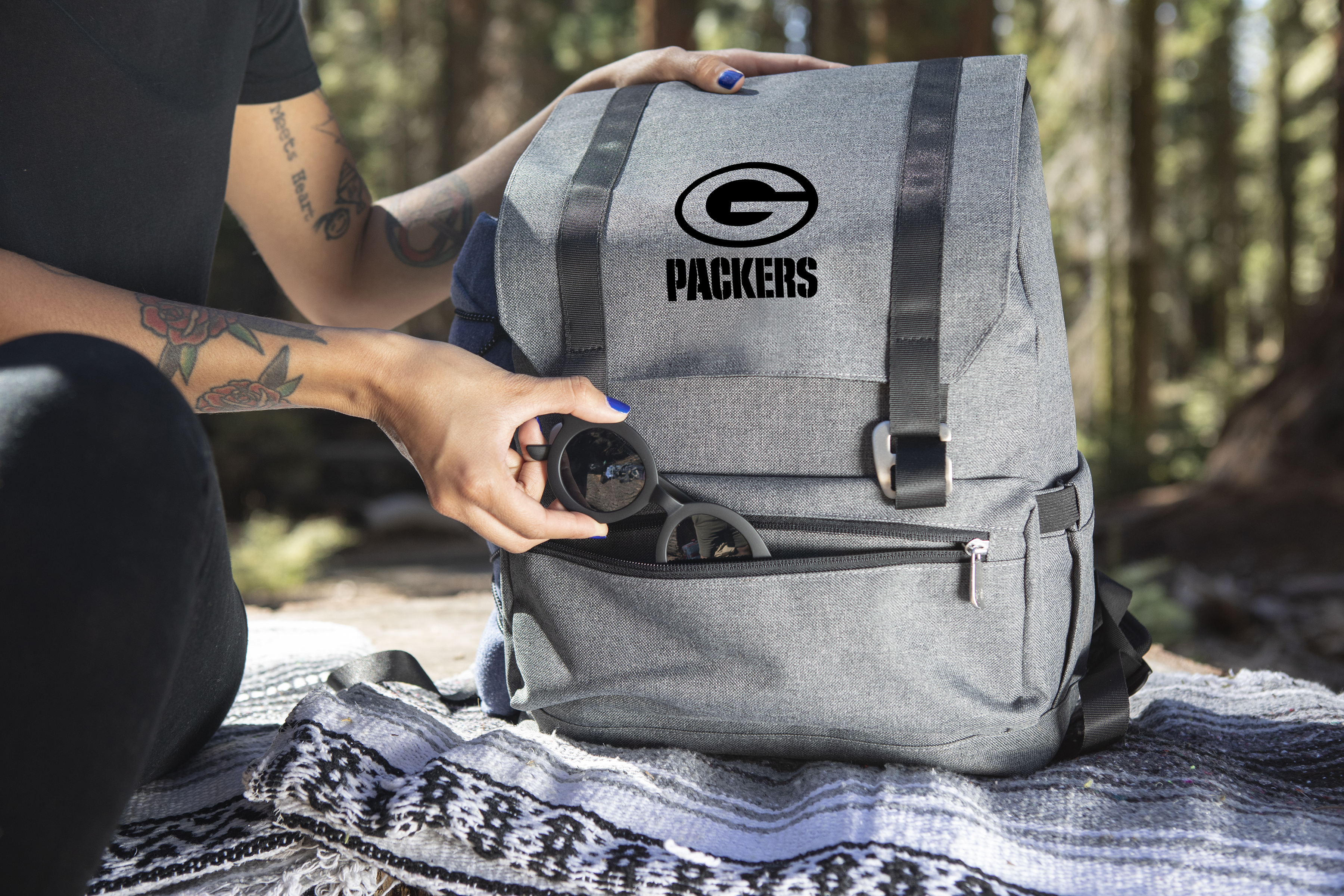 Green Bay Packers - On The Go Traverse Cooler Backpack