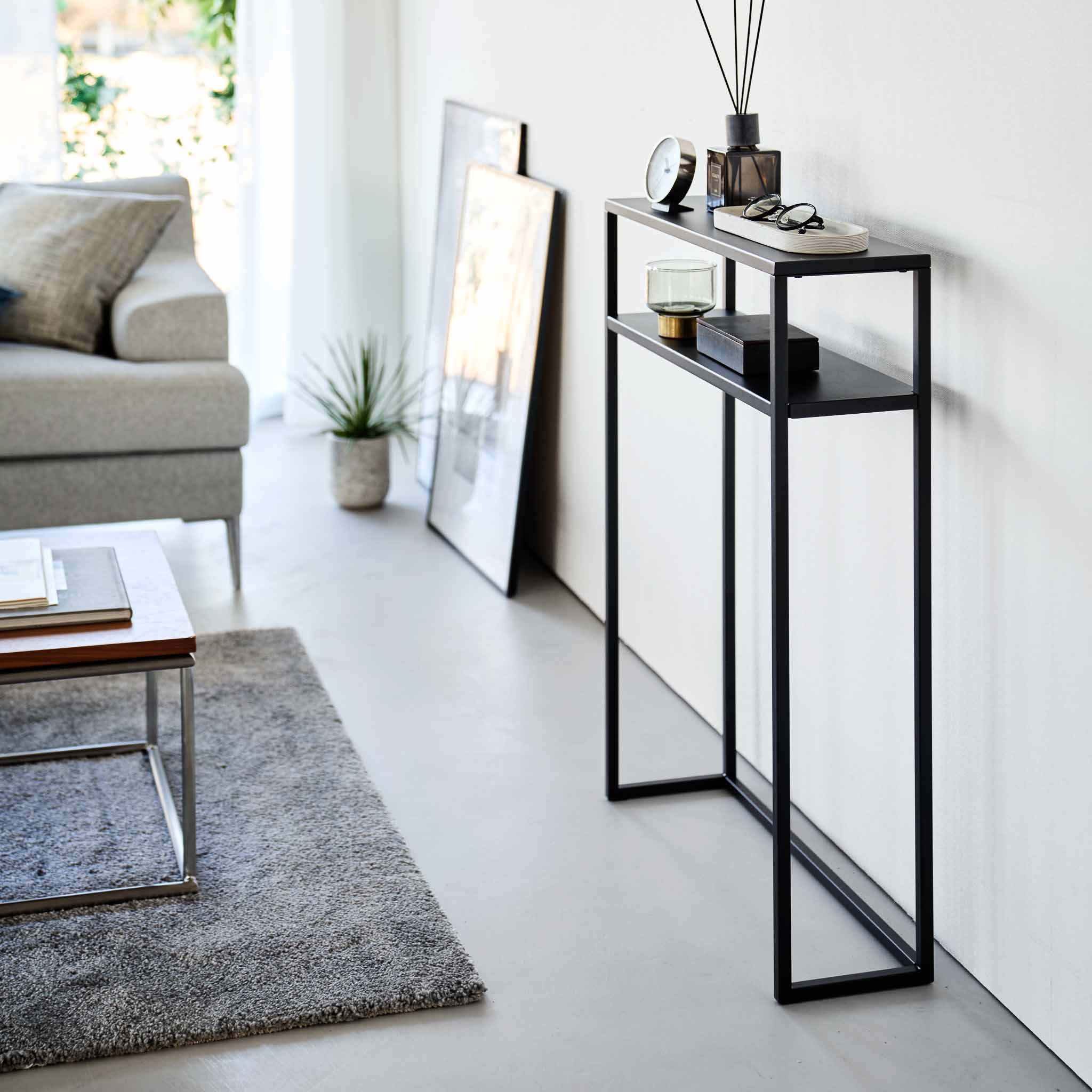 2-Tiered Console Table : Space-Efficient Design