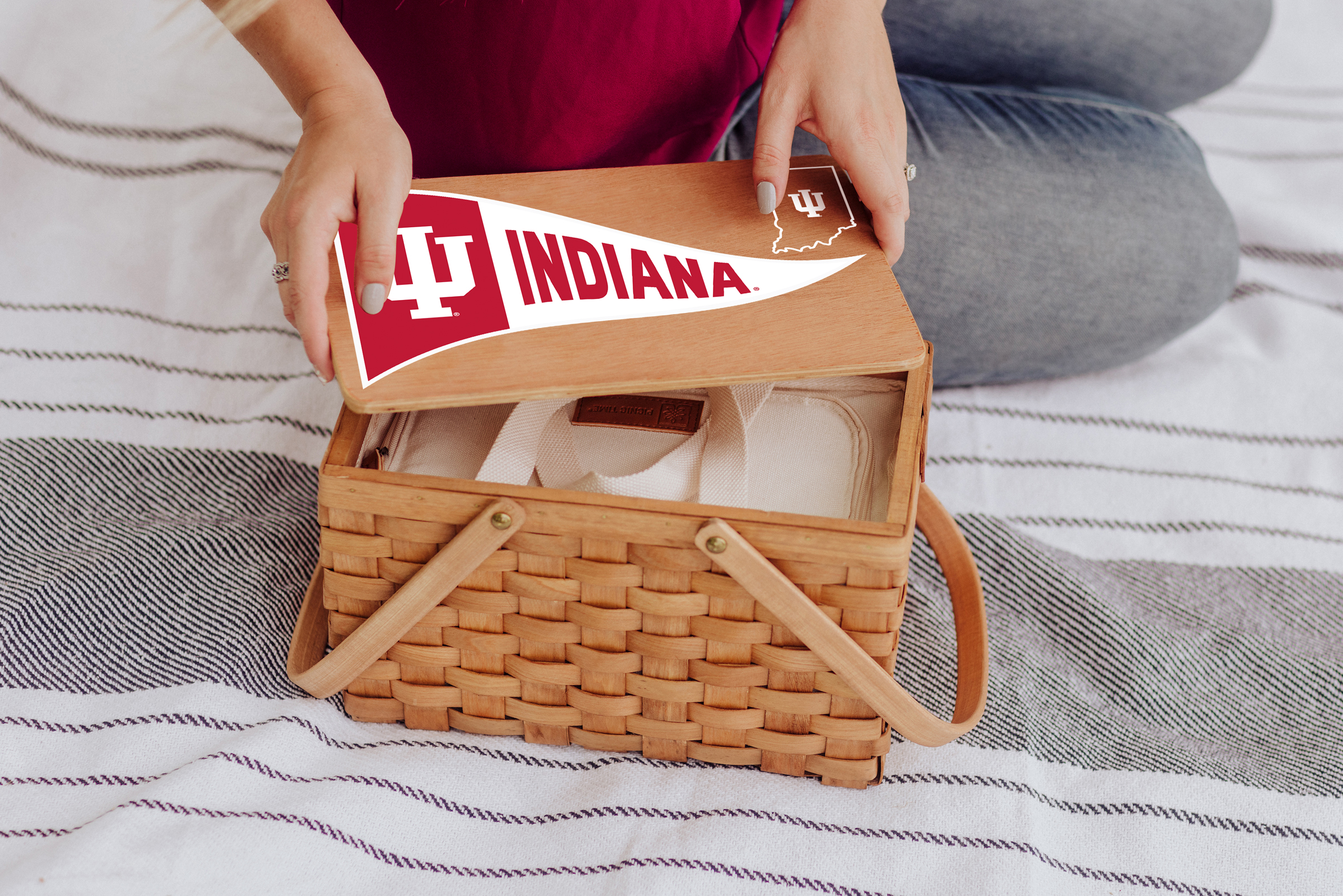 Indiana Hoosiers - Poppy Personal Picnic Basket