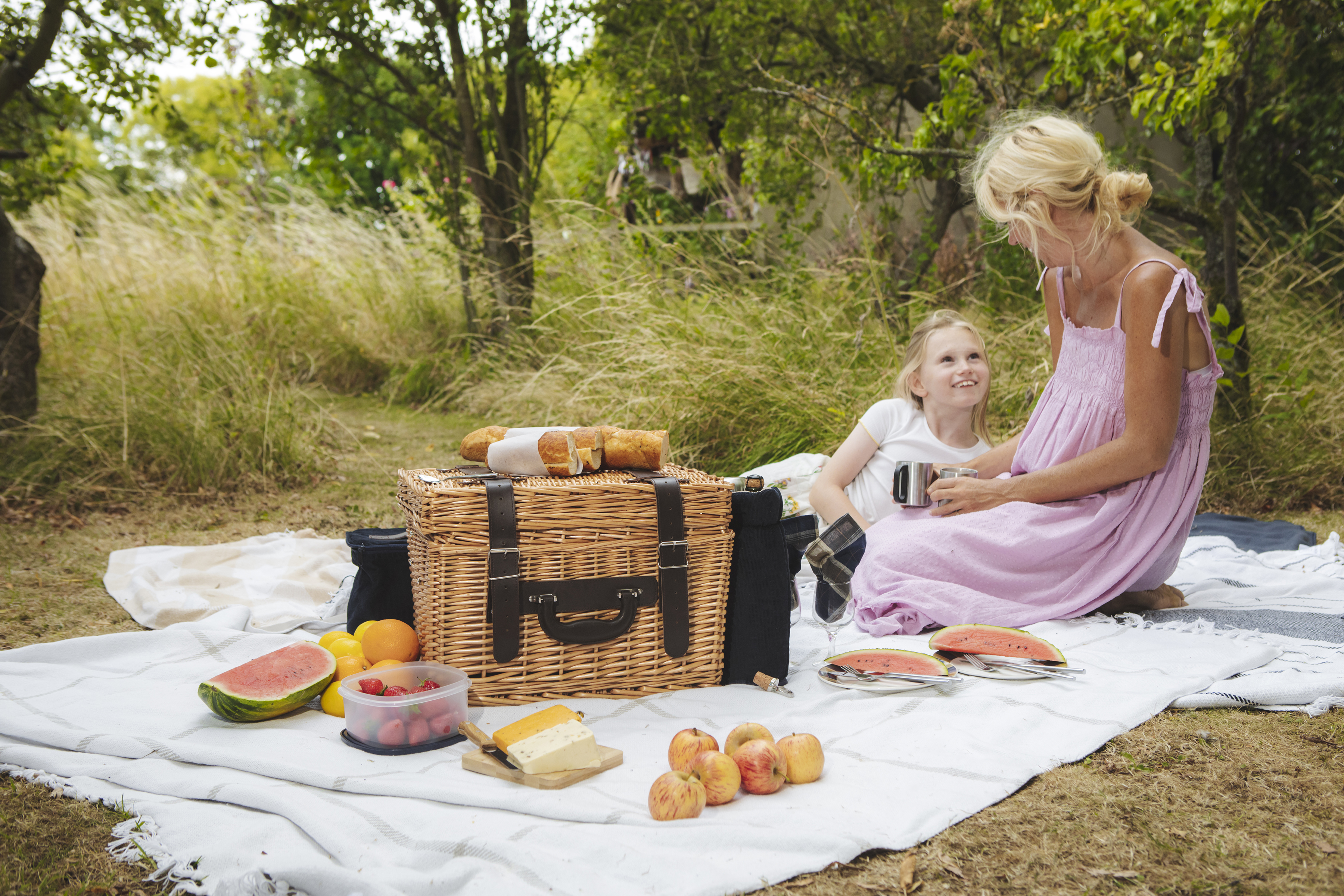 Canterbury Picnic Basket