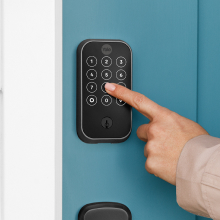 Yale Assure Lock 2 Touchscreen with Z-Wave Plus