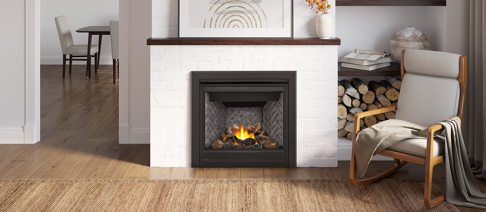 CBX36 - Une foyer d'aspect traditionnel avec un caisson pleine largeur.