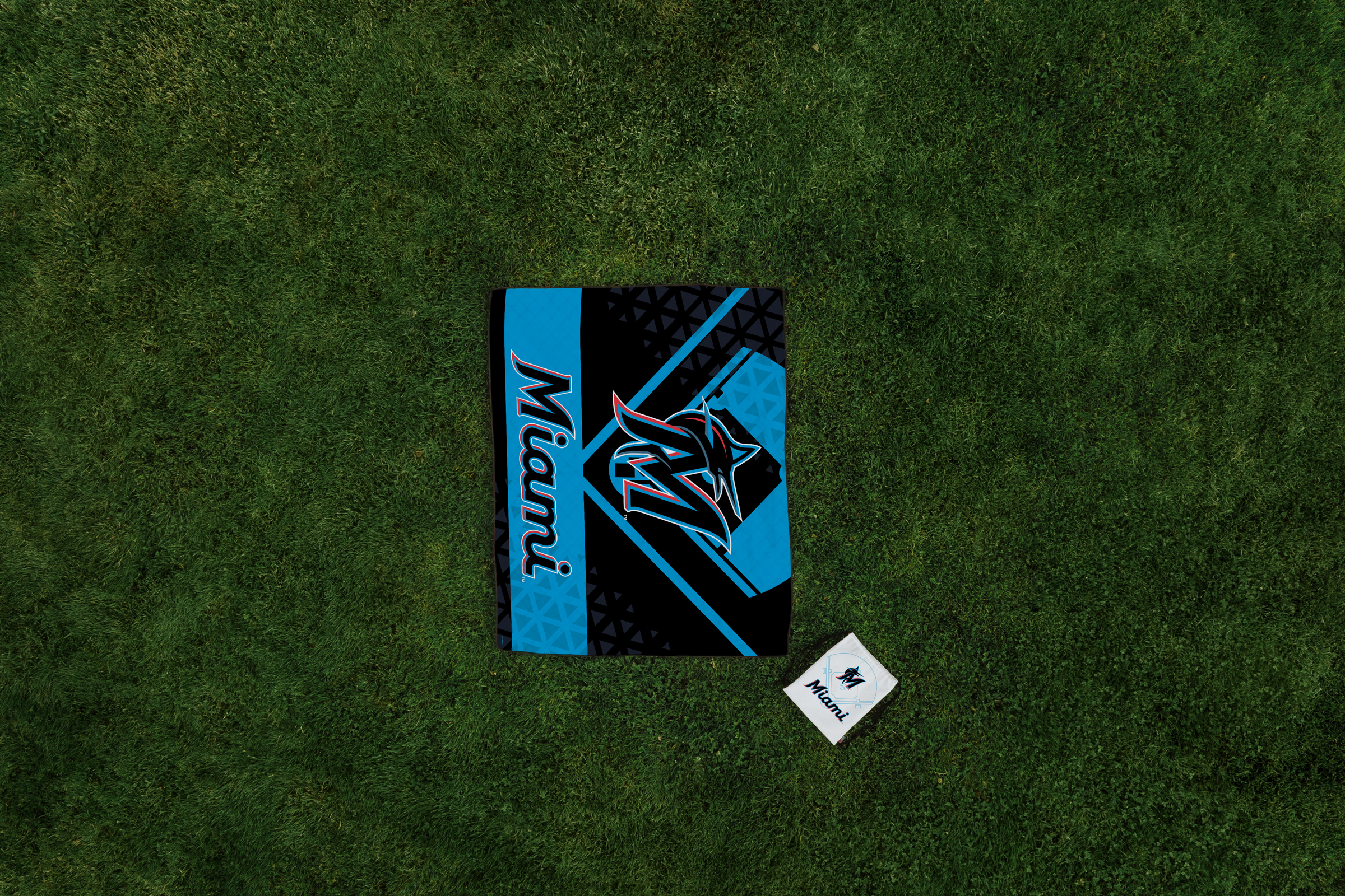 Miami Marlins - Impresa Picnic Blanket