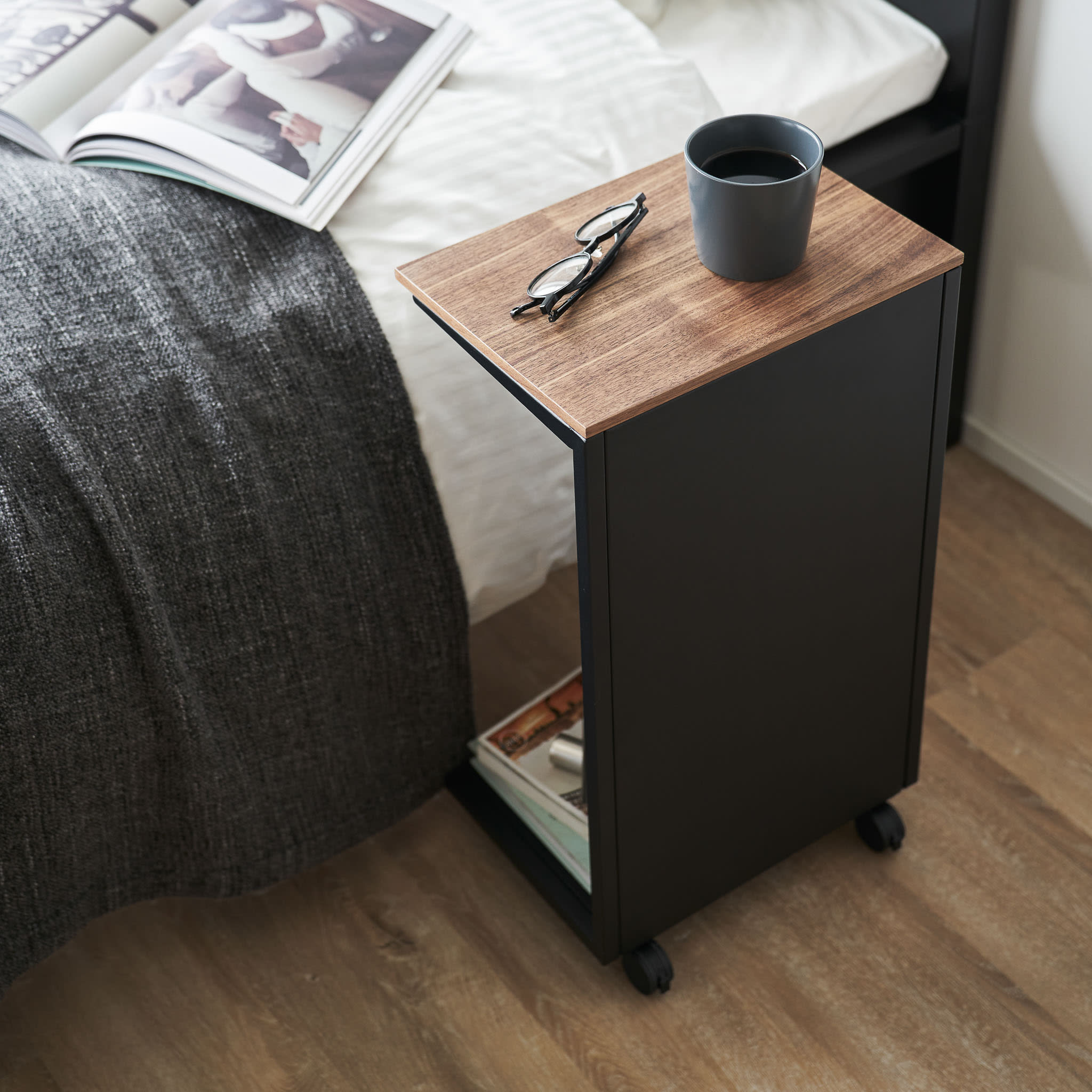 Semi-Closed Wood-Top Side Table with Casters : Equipped with Casters