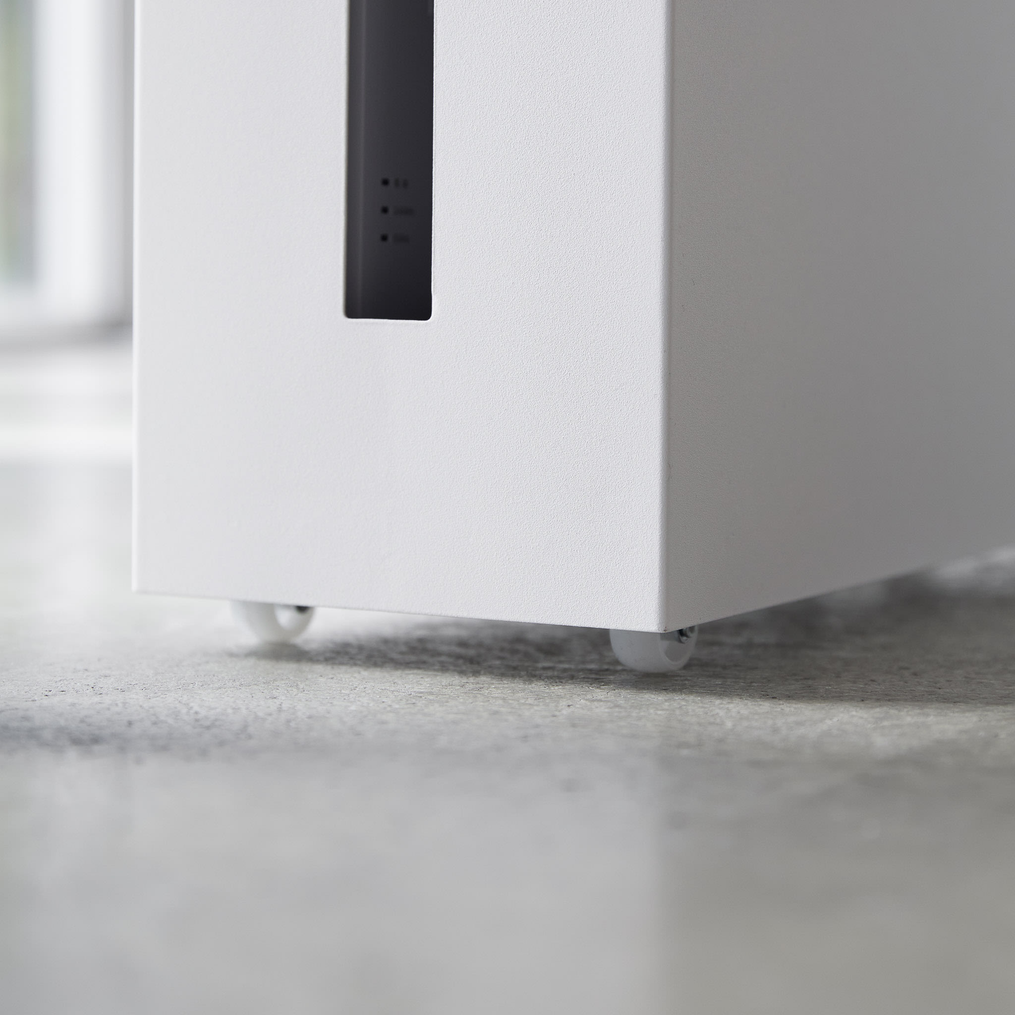 Cable Box with Casters : Easy to Move