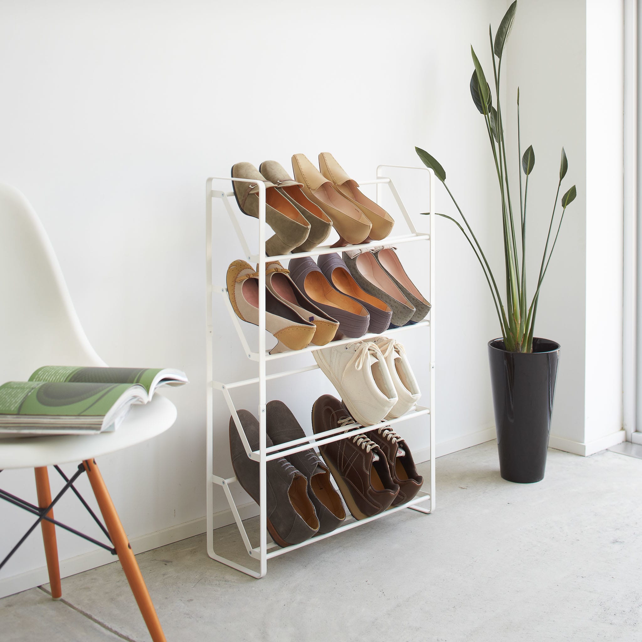 Slim 4-Tiered Shoe Rack : Angled Shelves