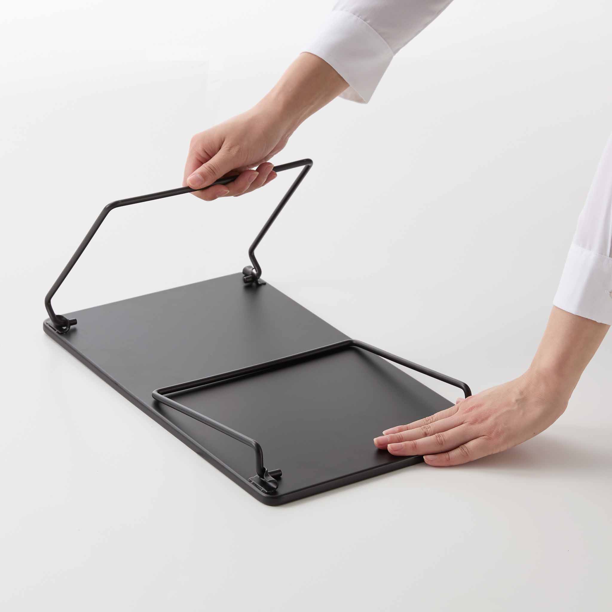 Stackable Folding Rack M : Slim Fold for Easy Storage