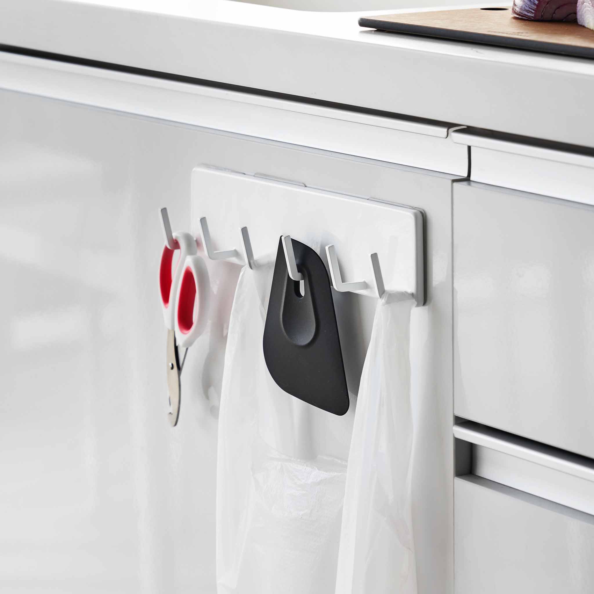 Film Hook Hook Rail : Multi-Purpose Hanging Solution