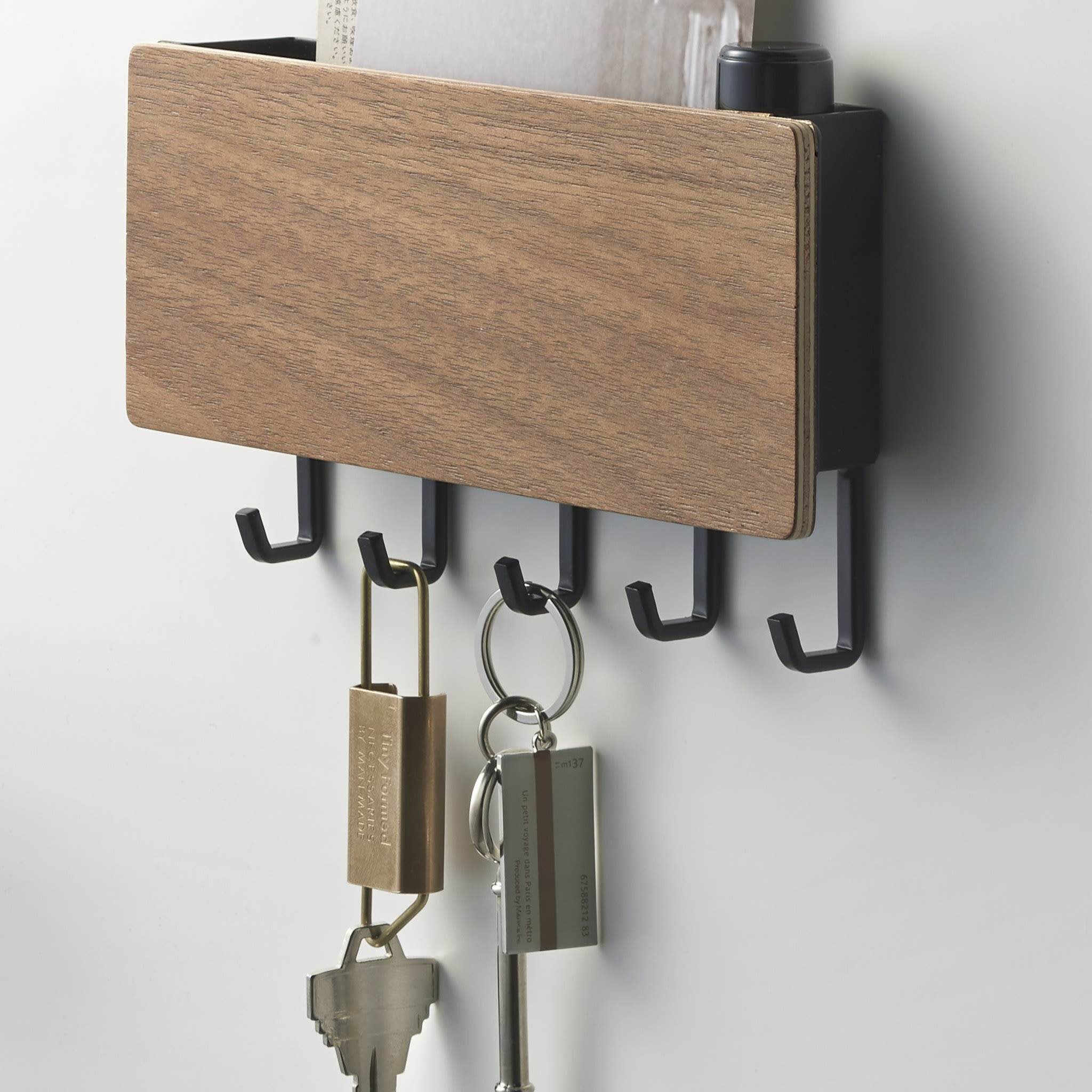 Magnetic Key Hooks with Tray : Practical Hook Rail