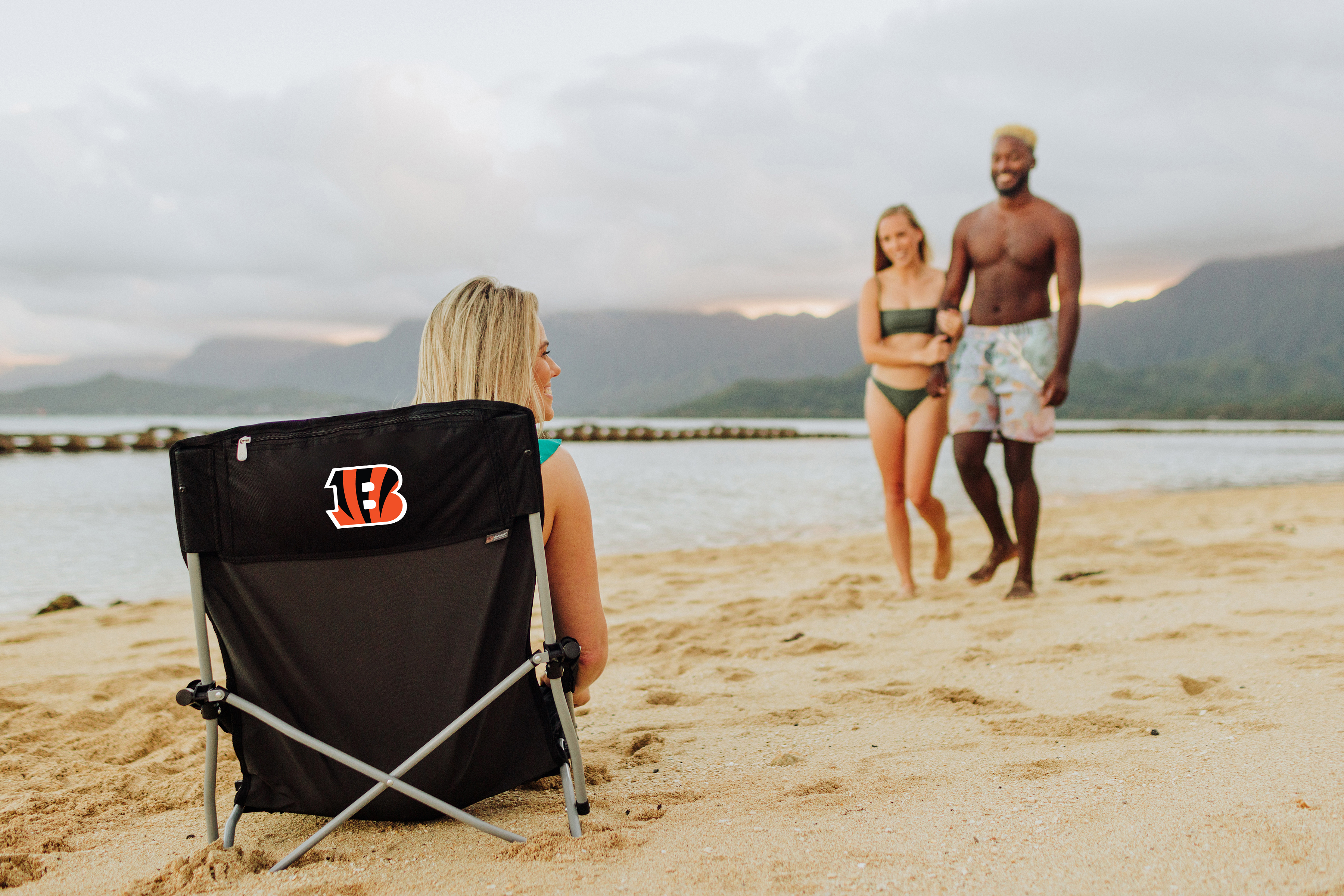 Cincinnati Bengals - Tranquility Beach Chair with Carry Bag