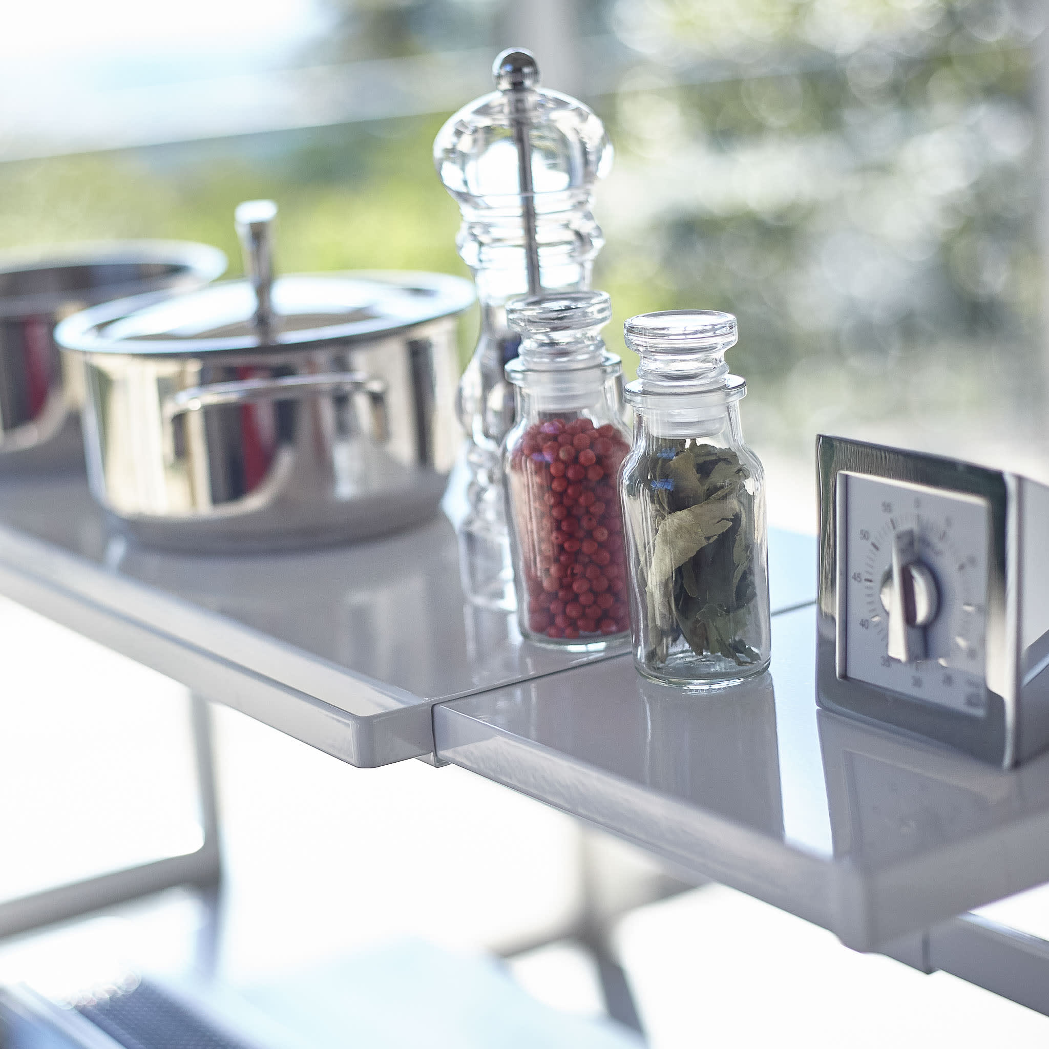 Extendable Kitchen Shelf : Extendable Design