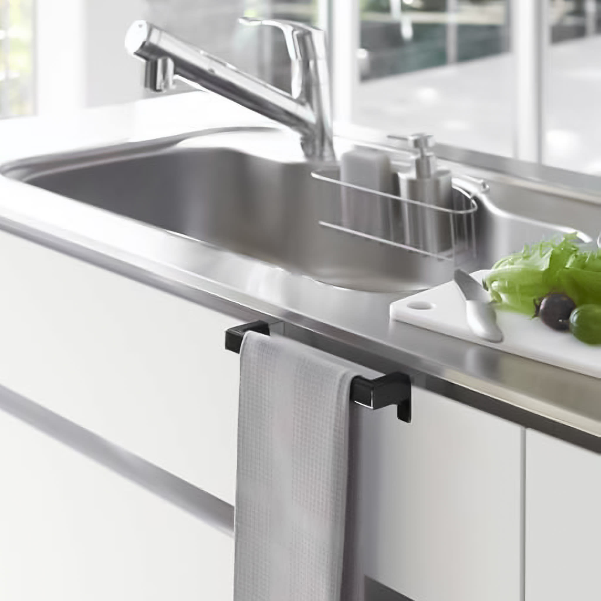 Handtuchbügel : Kann auch mit Schrauben befestigt werden