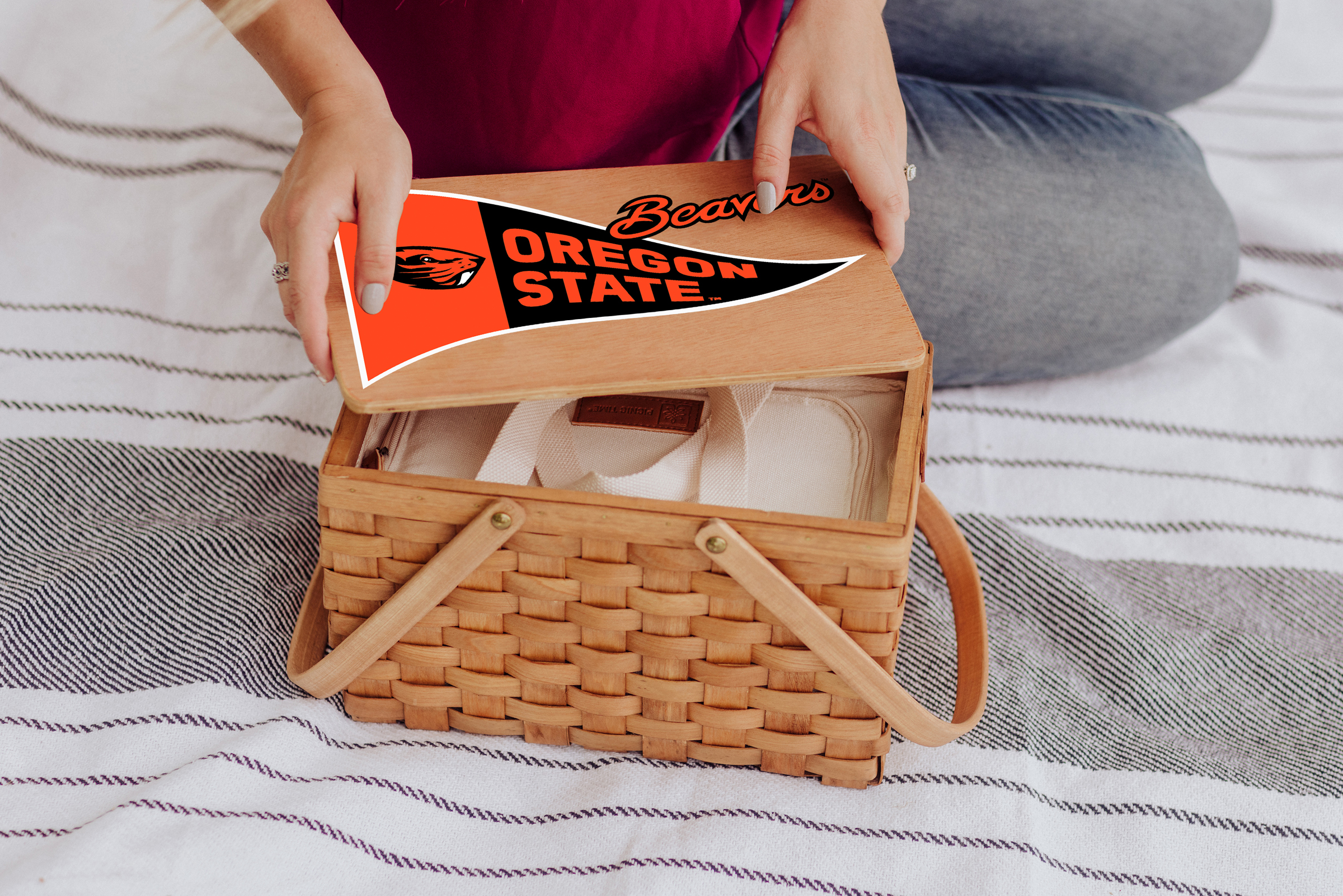 Oregon State Beavers - Poppy Personal Picnic Basket