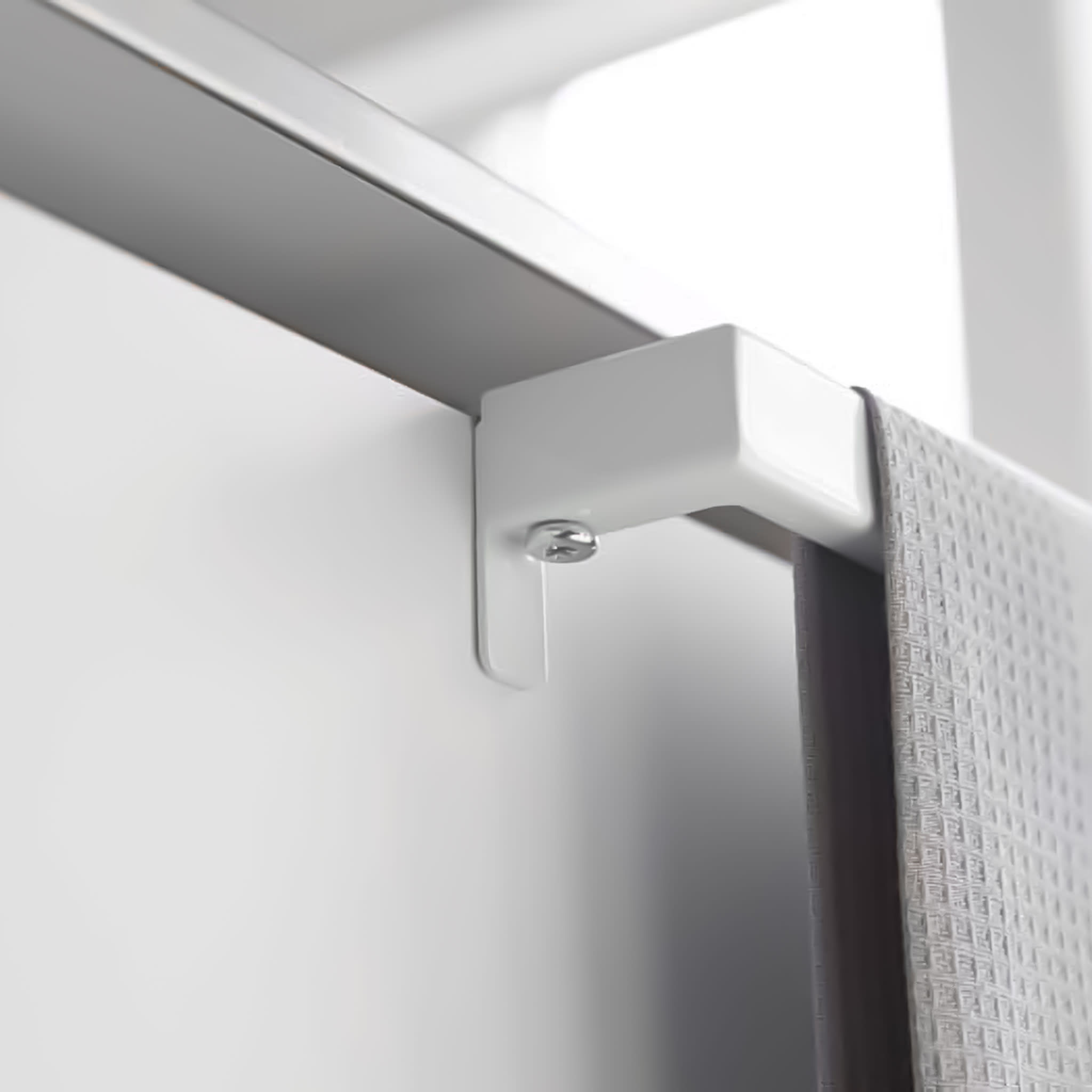 Handtuchaufhänger : Passt sicher an jede Tür