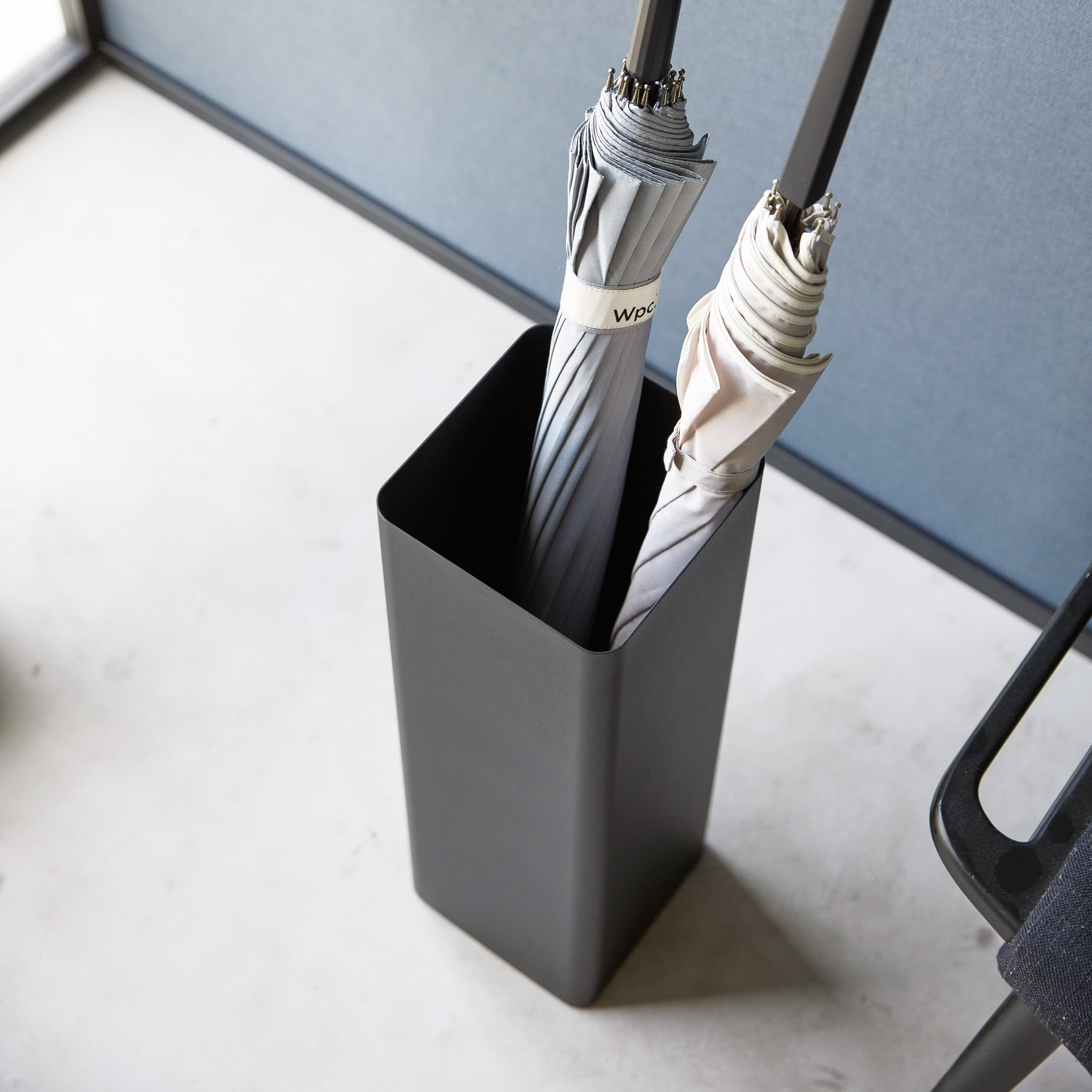 Tall Umbrella Stand : Slim Vertical Design