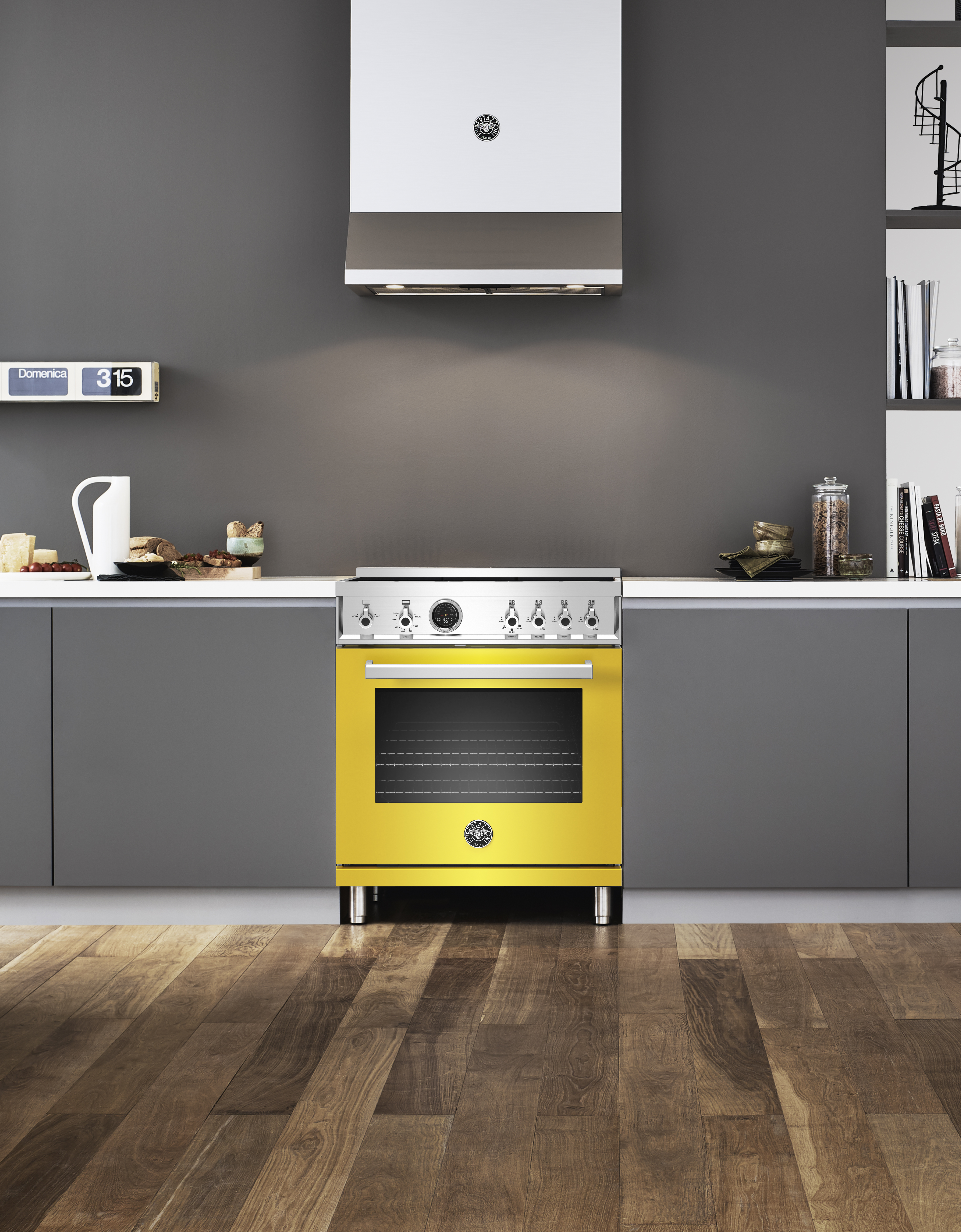 Bertazzoni 30" Professional Series range - Electric self clean oven - 4 induction zones