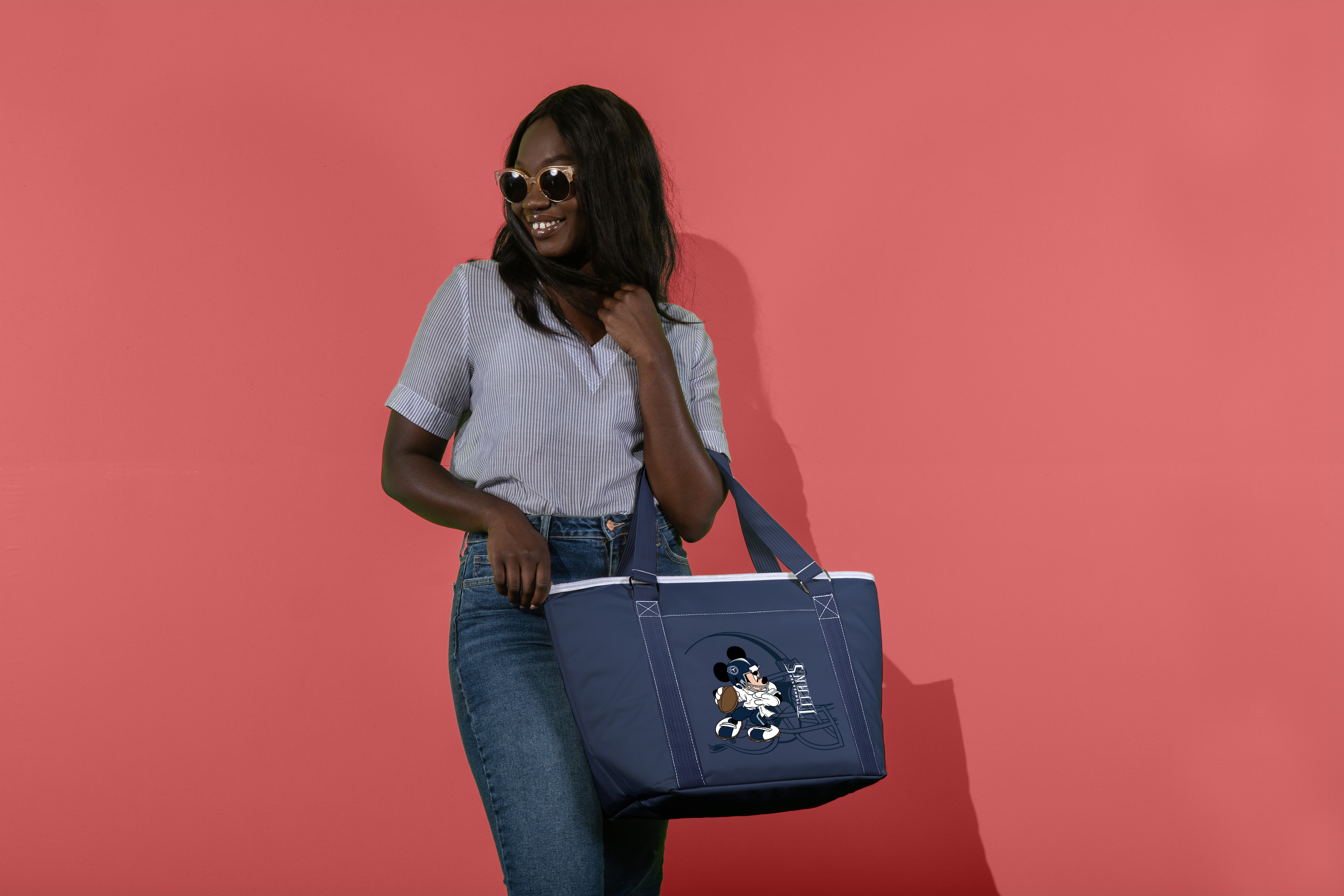 Mickey Mouse - Tennessee Titans - Topanga Cooler Tote Bag