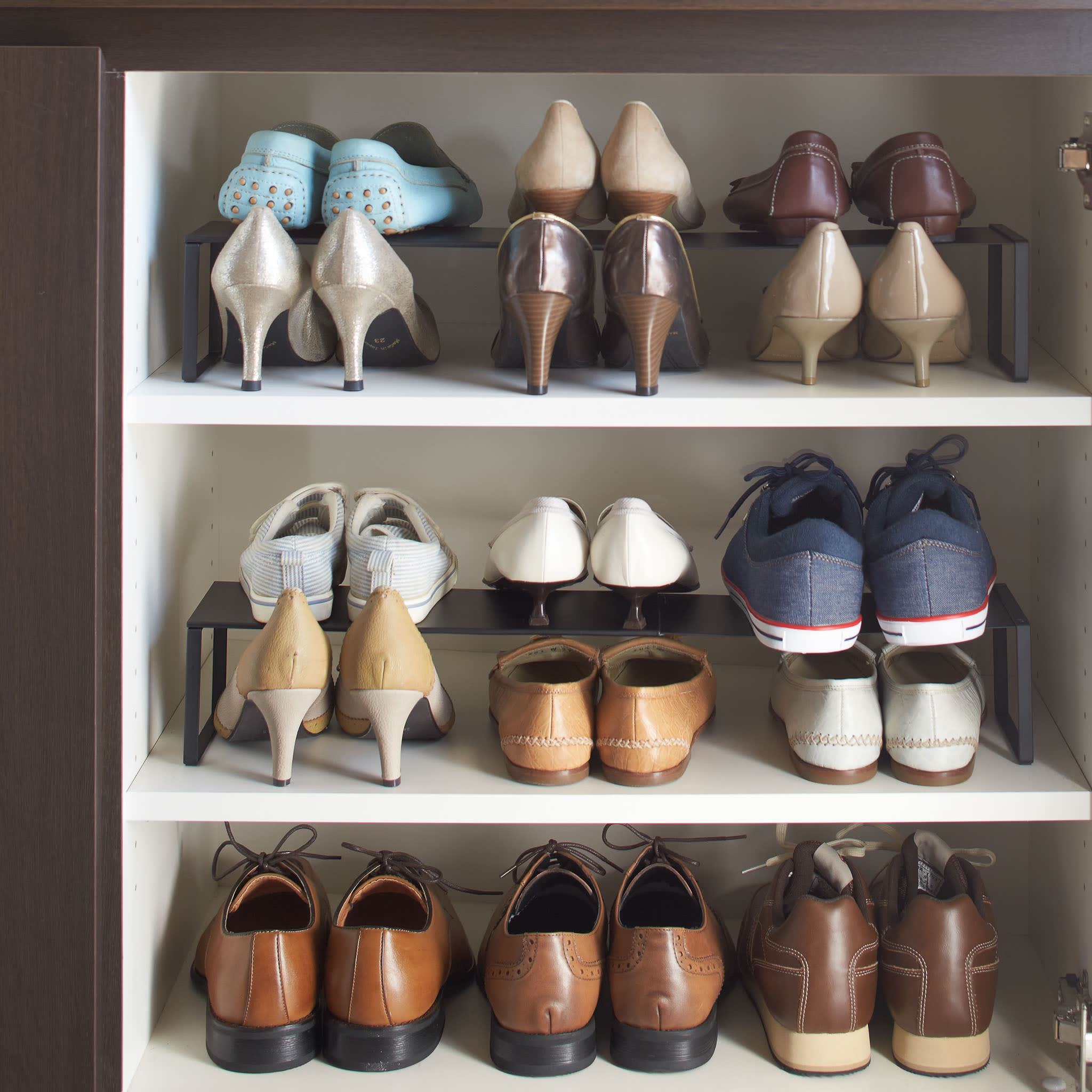 Extendable Shoe Rack with Solid Surface : Practical Extra Tier