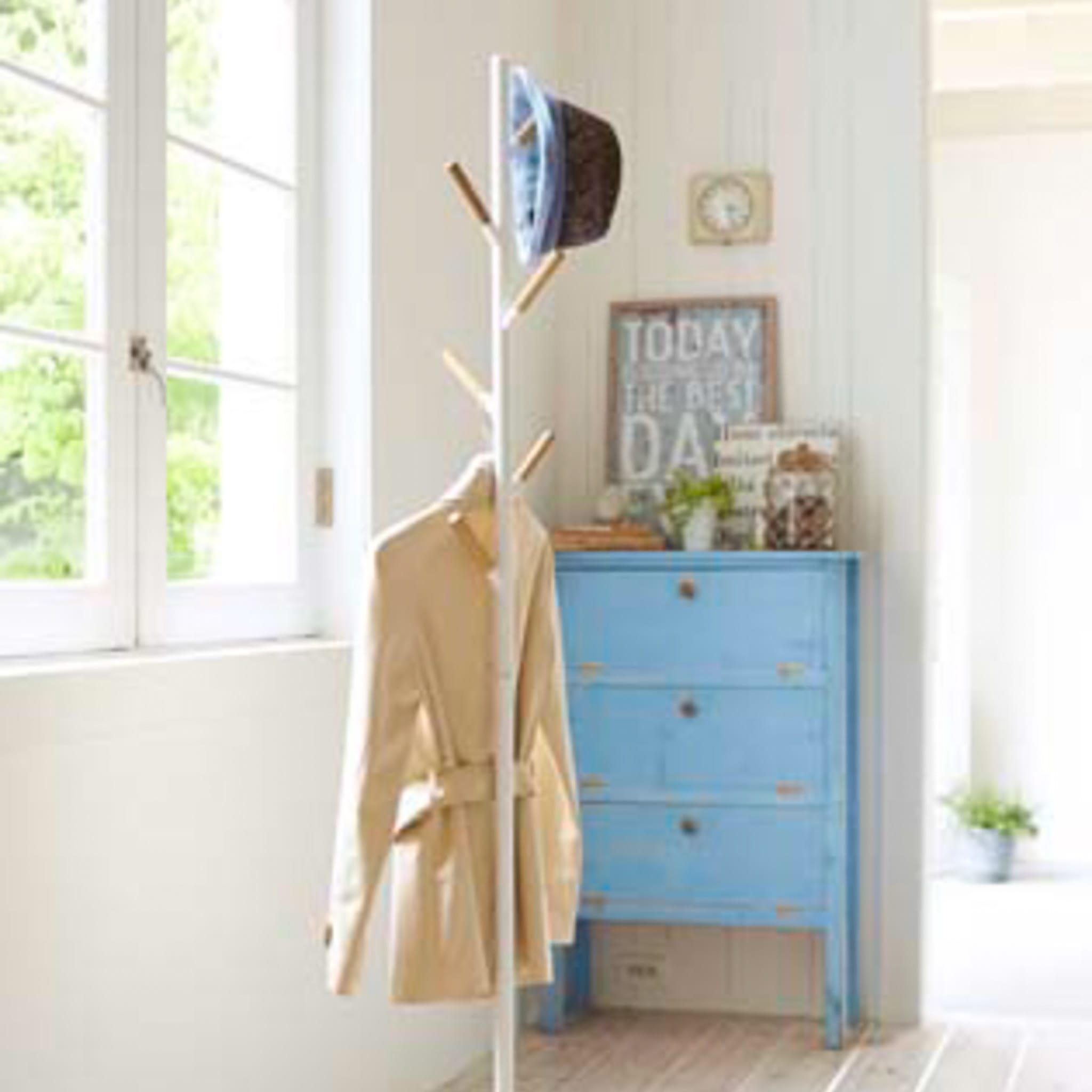 Coat Rack : Stylish Combination