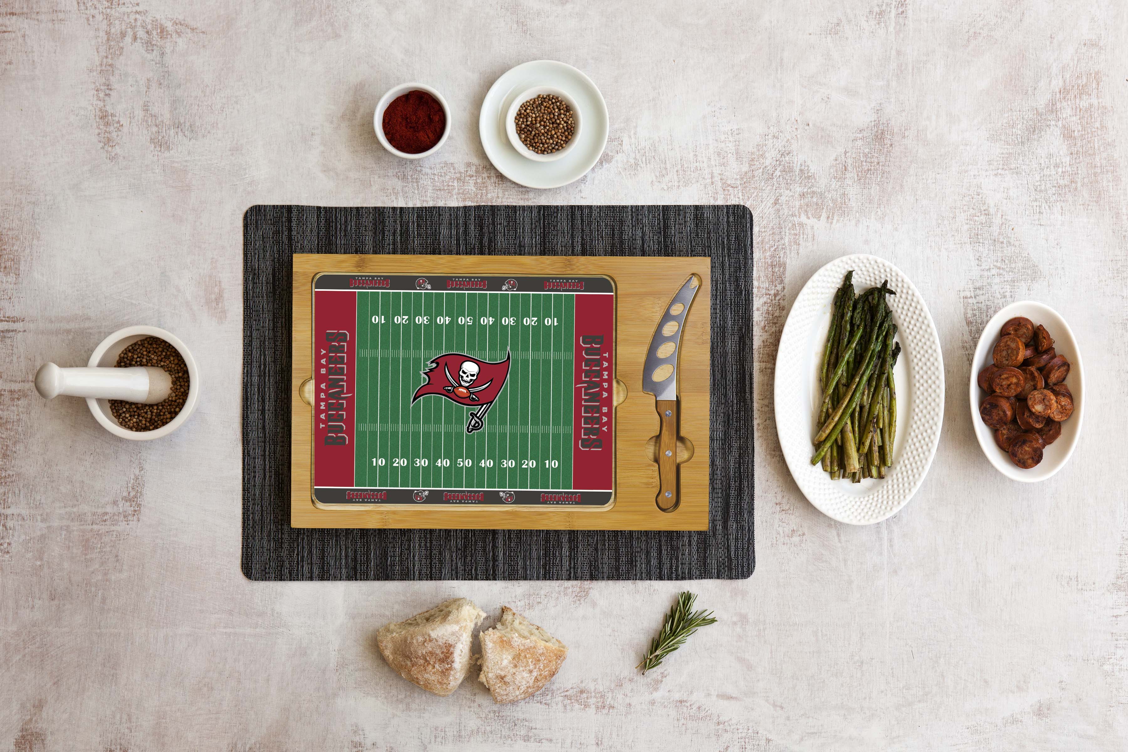 Tampa Bay Buccaneers Football Field - Icon Glass Top Cutting Board & Knife Set