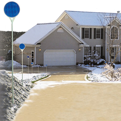 Hillman Driveway Marker Blue (36")