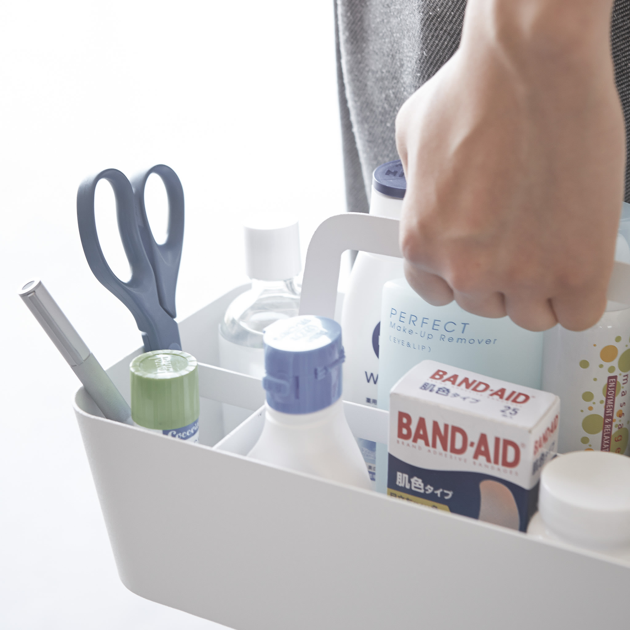 Tool Box : Comfortable Handle