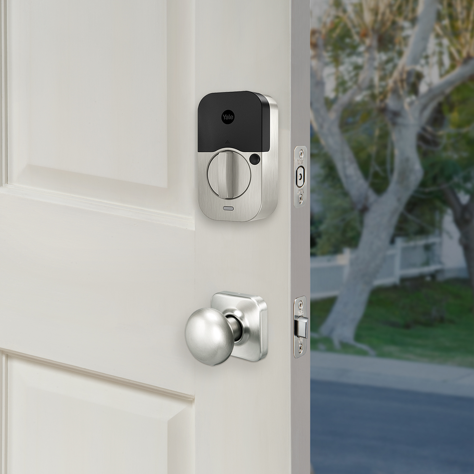 Yale Assure Lock 2 Touch Key-Free Keypad with Wi-Fi and Ridgefield Handle