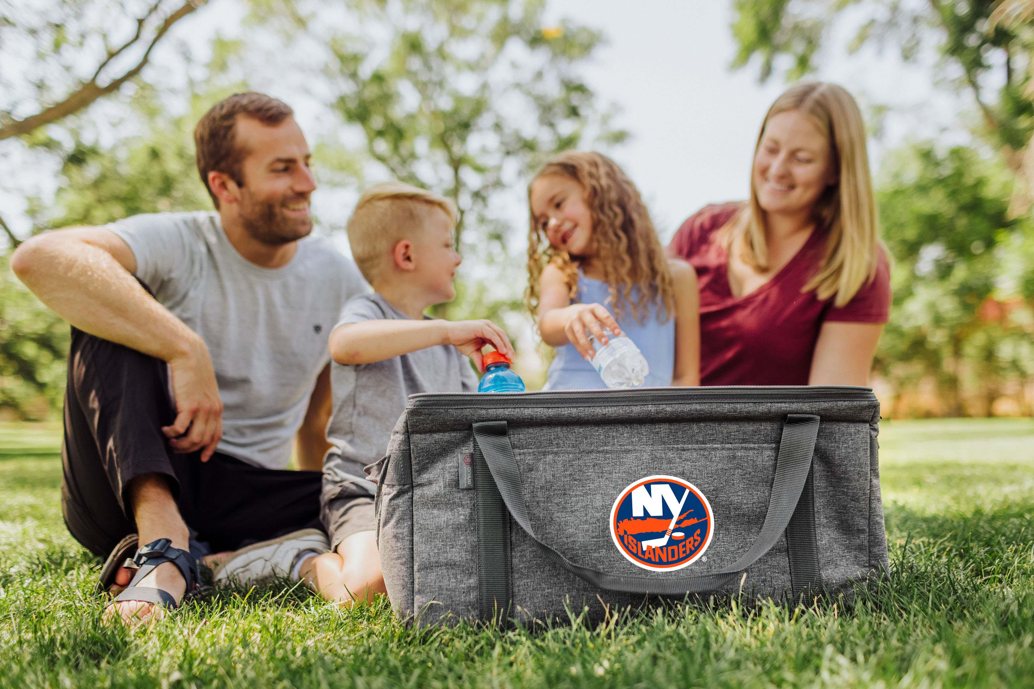 New York Islanders - 64 Can Collapsible Cooler