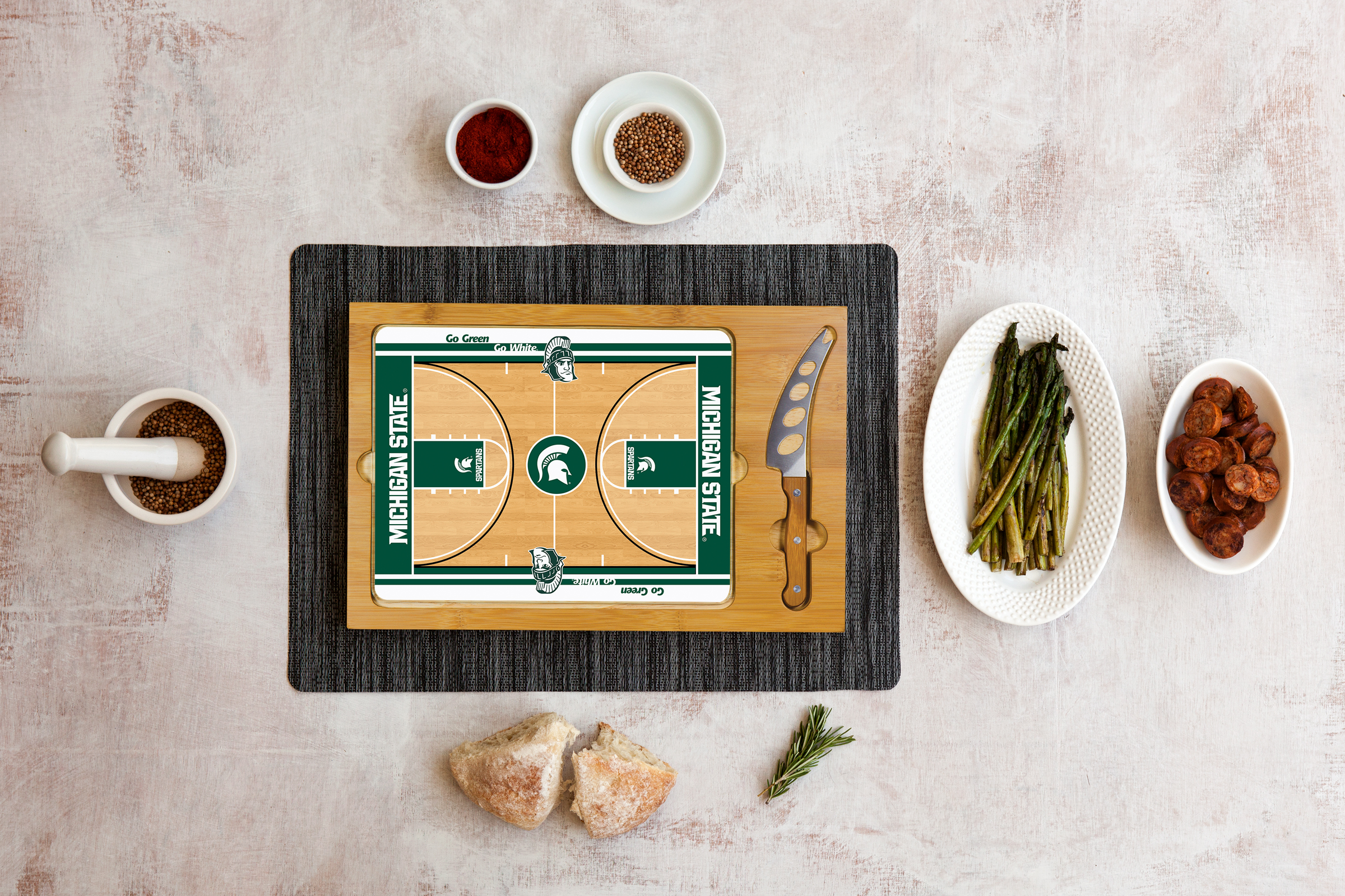 Michigan State Spartans Basketball Court - Icon Glass Top Cutting Board & Knife Set