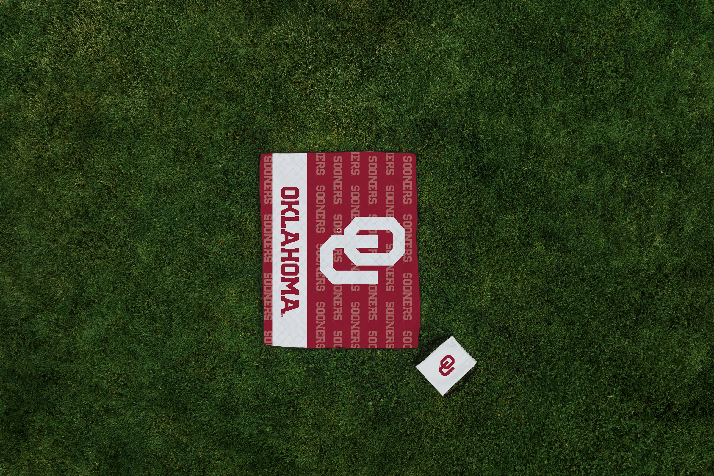 Oklahoma Sooners - Impresa Picnic Blanket