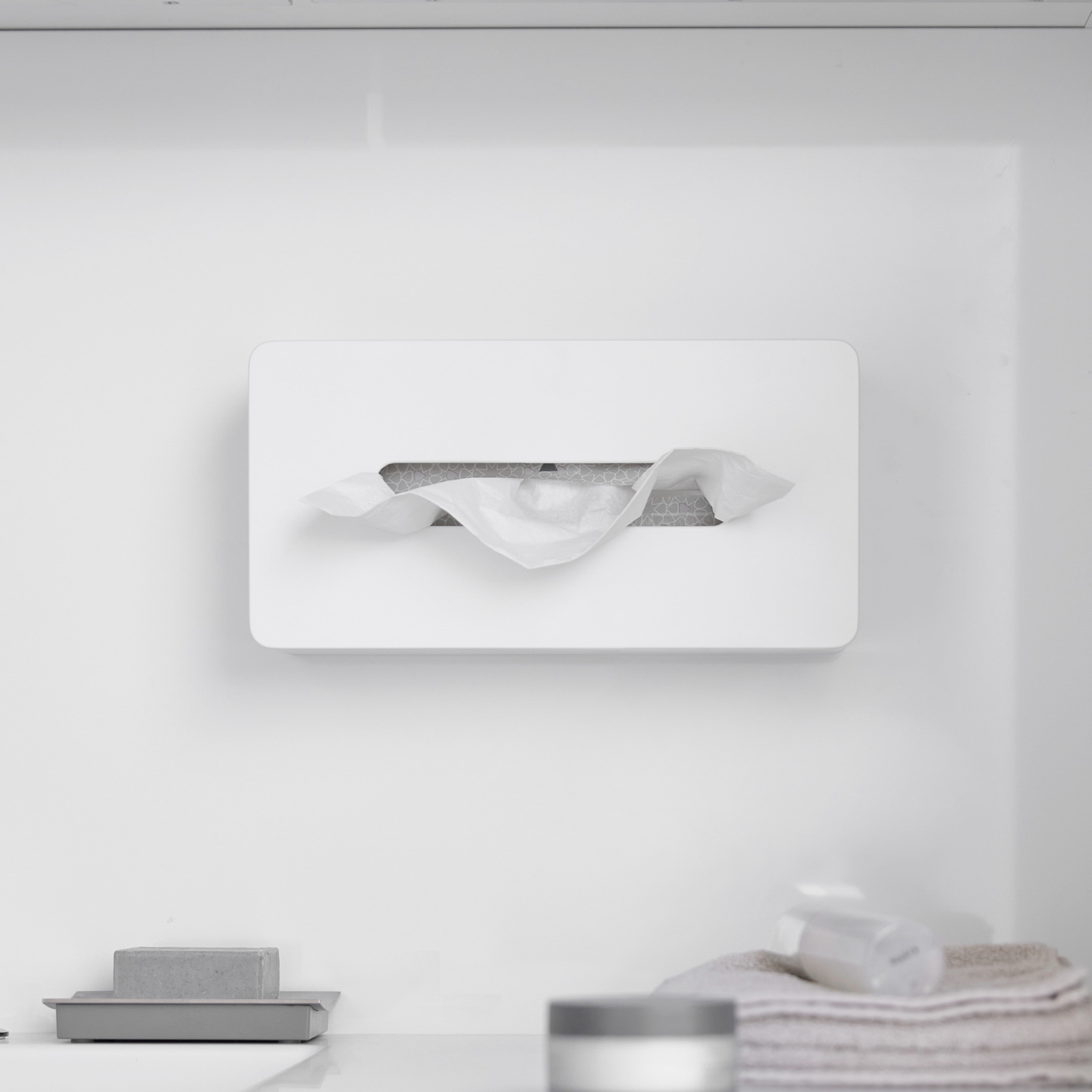 Film Hook Tissue Case : Wandmontierte, schwebende Tissue-Aufbewahrung für optimale Raumnutzung