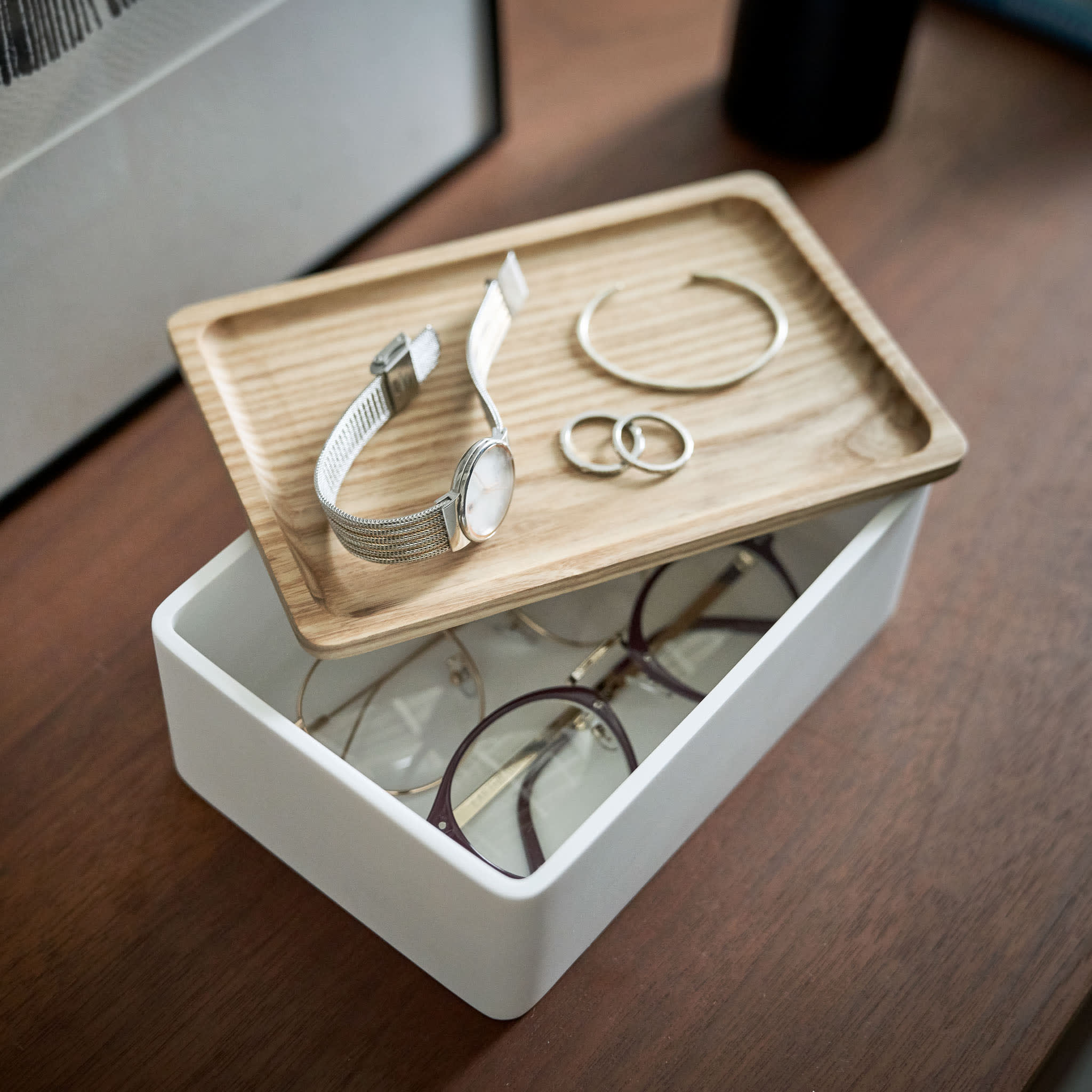 Accessory Storage Box : Dust-Free Storage