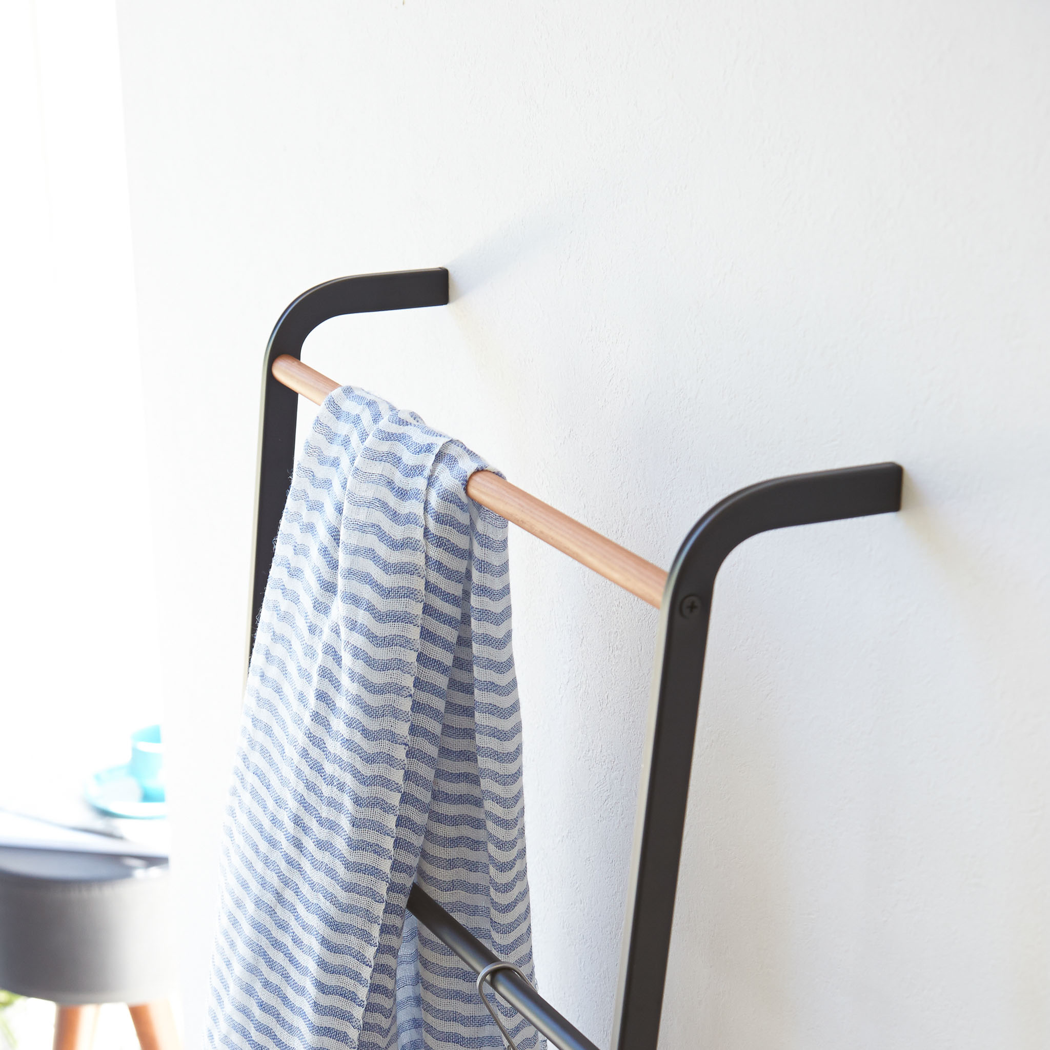 Leaning Ladder : Practical Leaning Design
