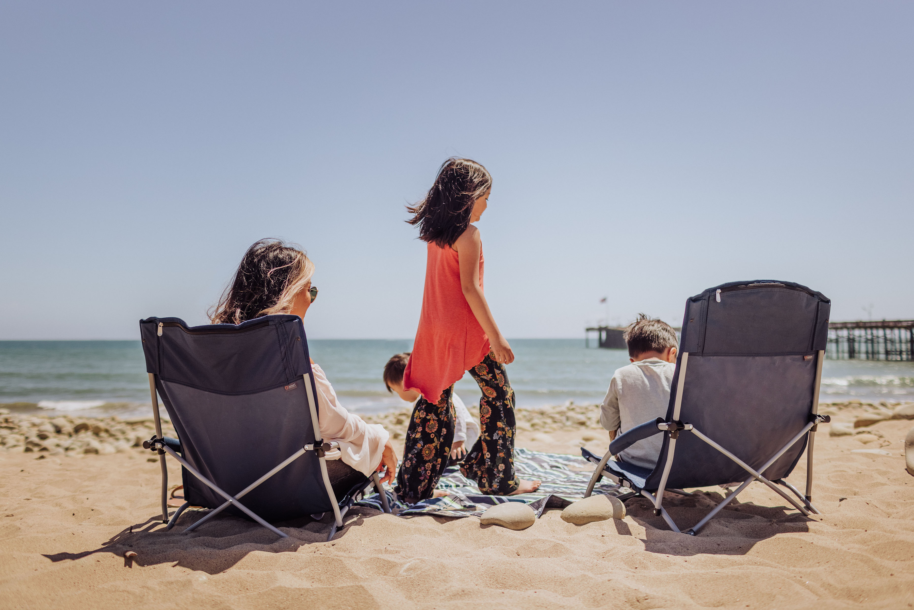 Beach Vibes Only - Beach Sayings - Tranquility Portable Beach Chair