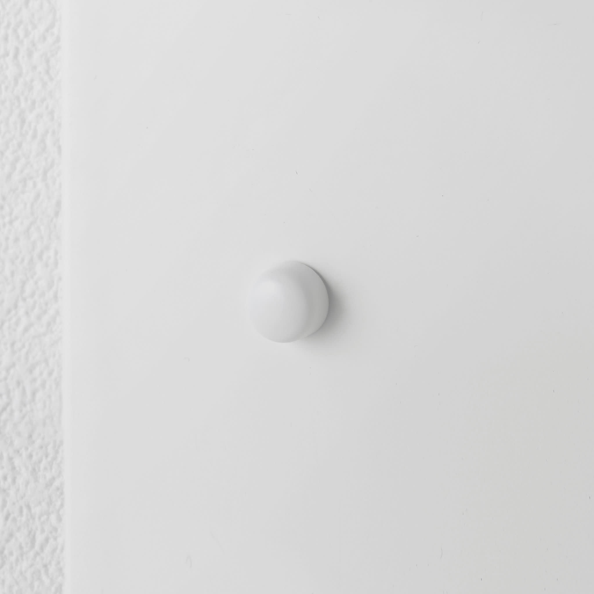 Wall-Mounted Rack : Easy Mounting Option