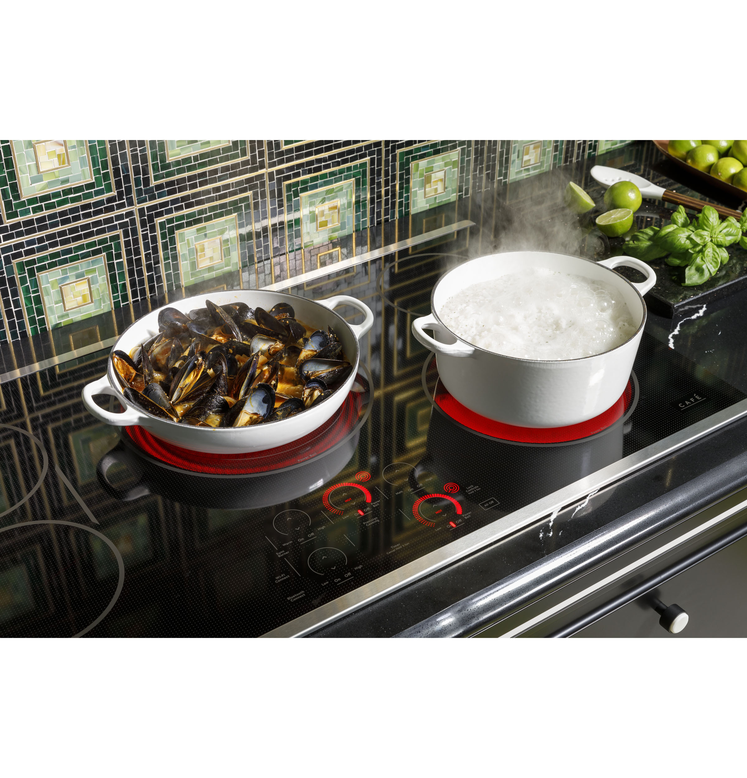Café™ 30" Stainless Steel Electric Cooktop view 6