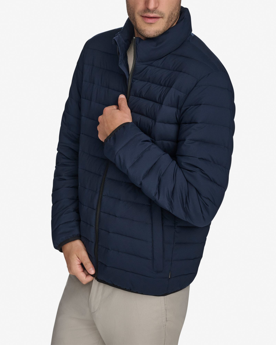 000LE0001 - Men's Packable Jacket