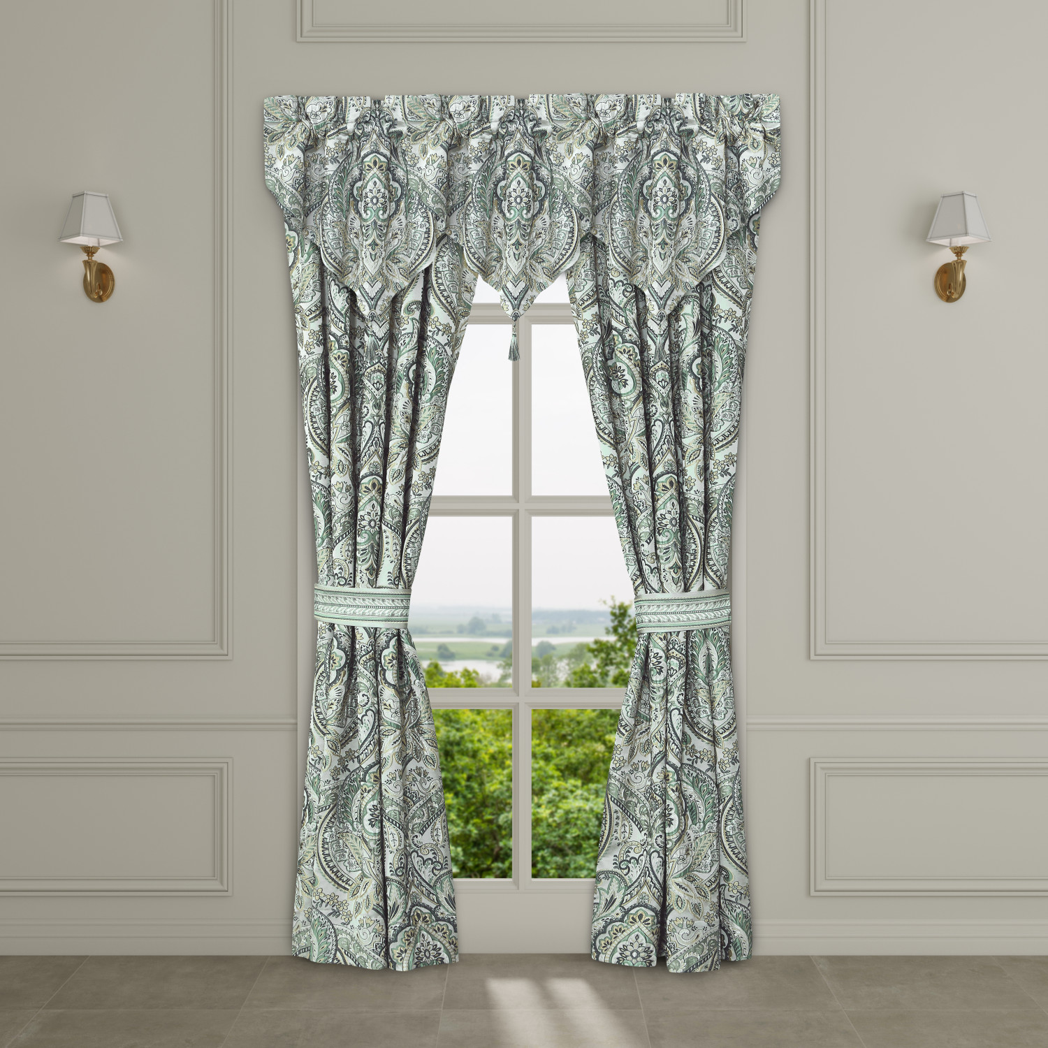 Spa Queen 4Pc. Comforter Set