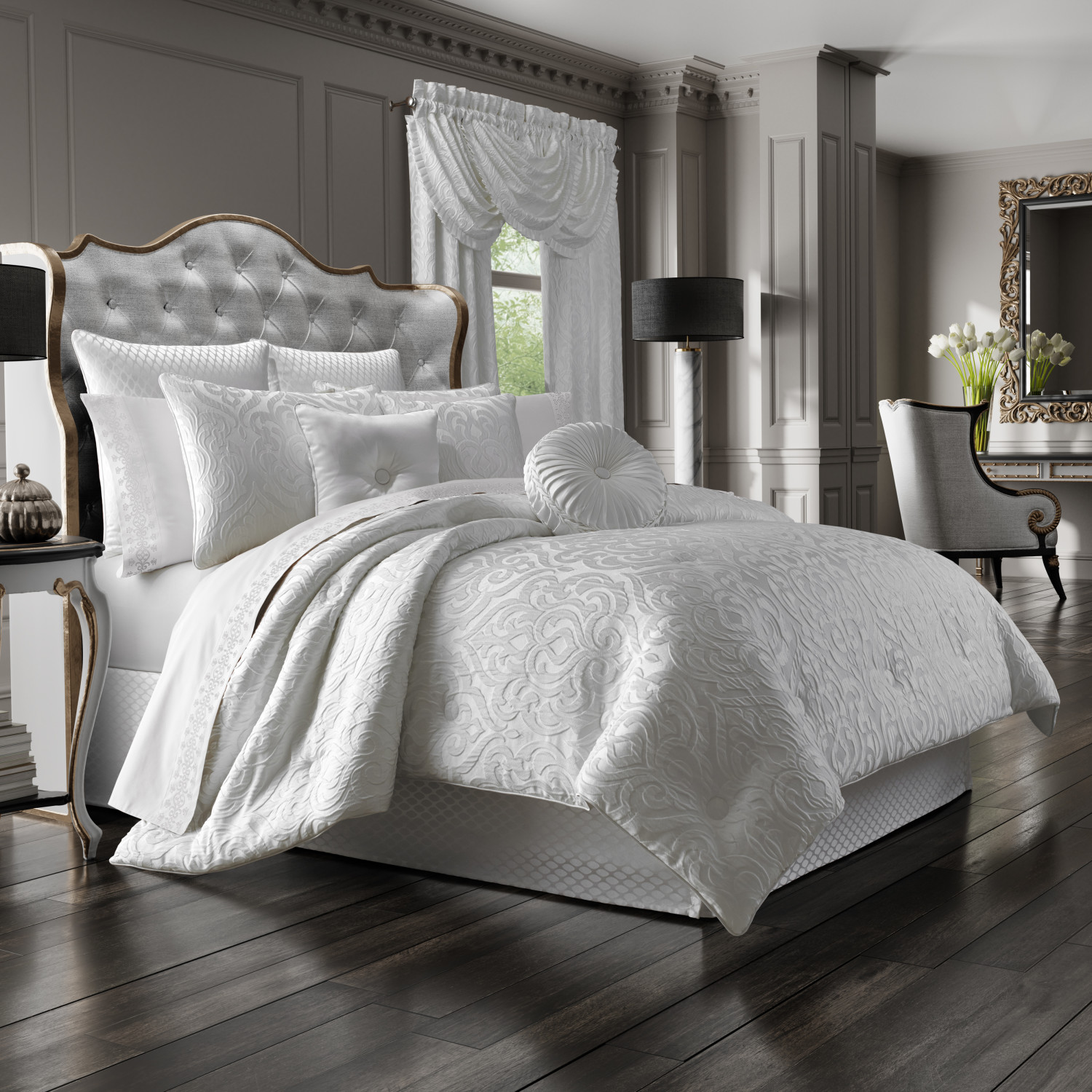 White King 4Pc. Comforter Set