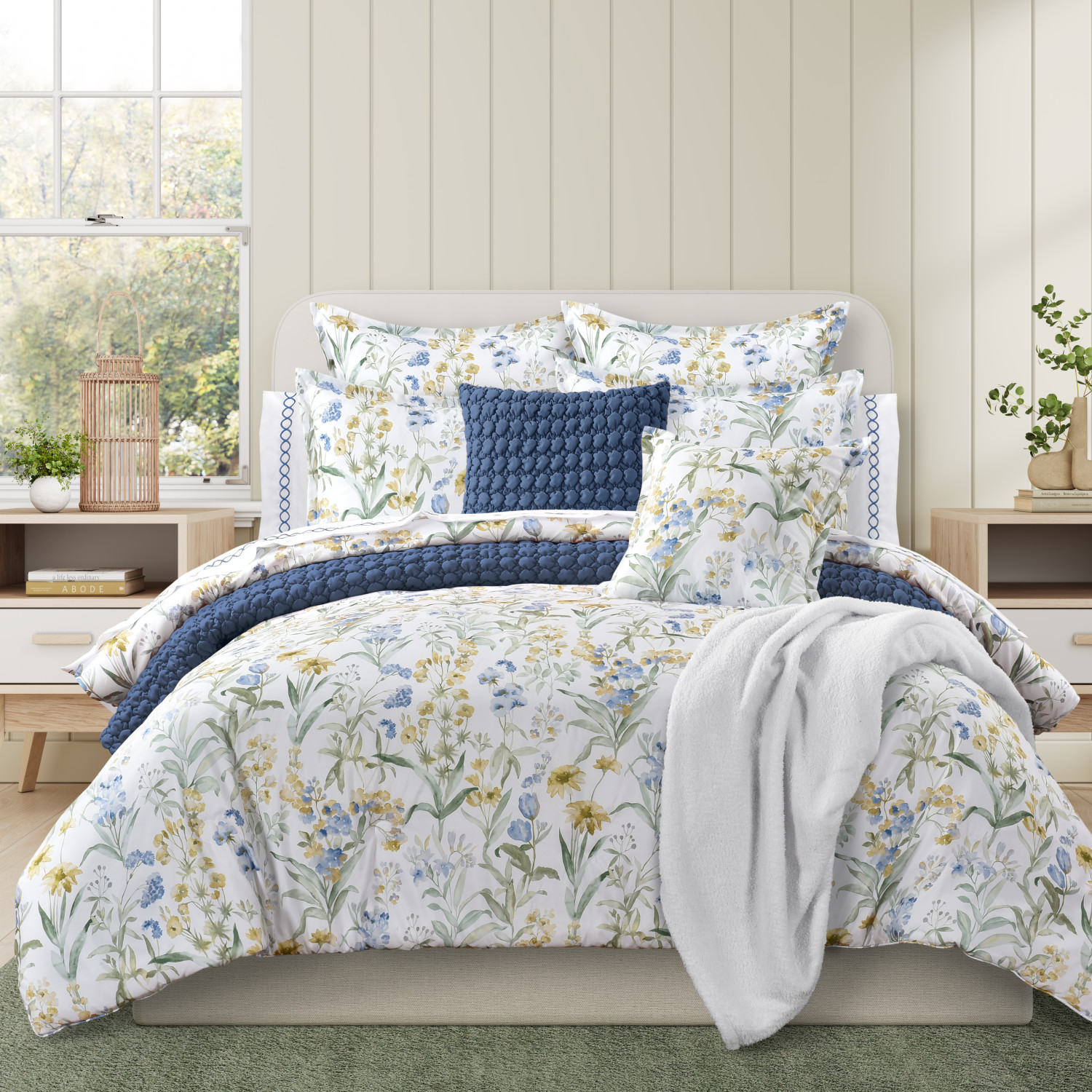 Blue King/Cal King 3Pc. Comforter Set